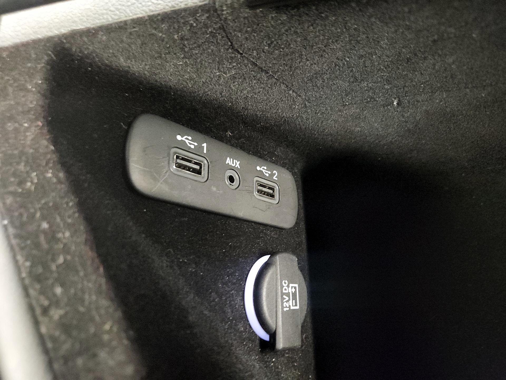 Thumbnail: 2022 Dodge Challenger - 18