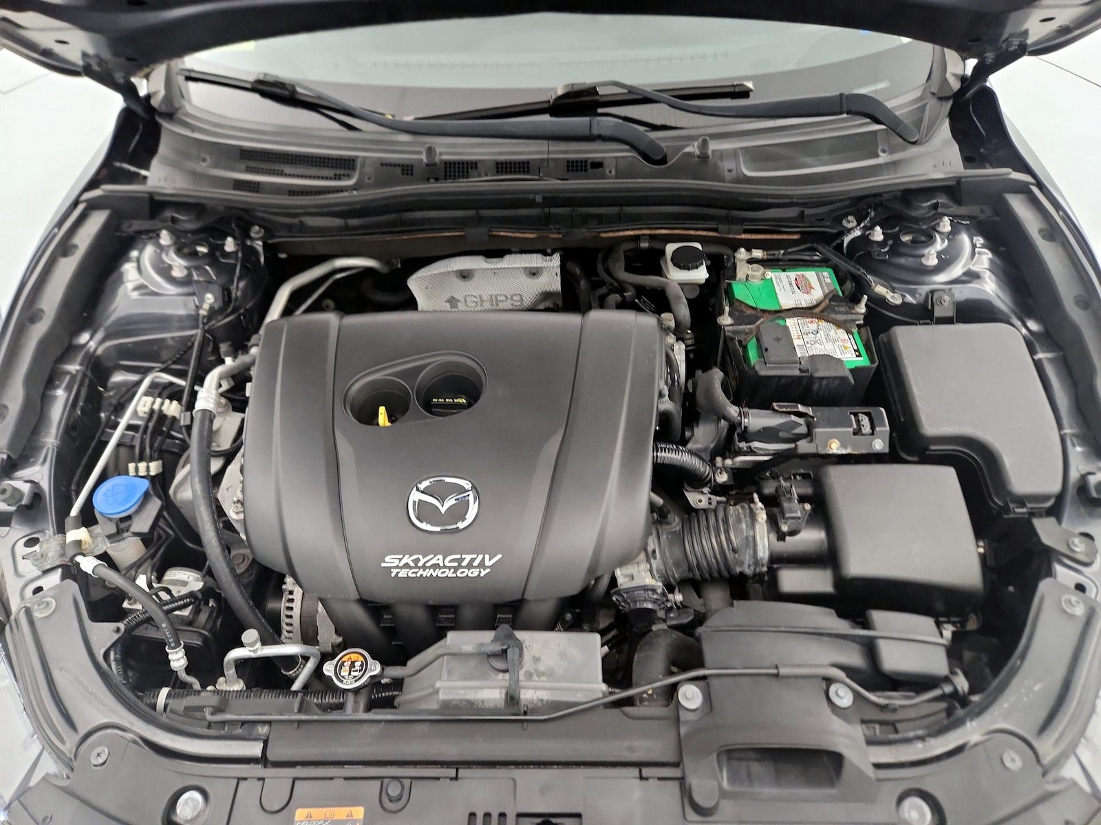 2016 Mazda MAZDA3 s Grand Touring - Photo 19
