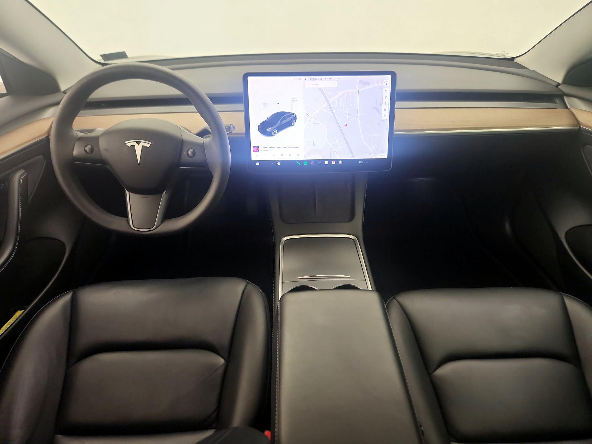Thumbnail: 2021 Tesla Model 3 - 9
