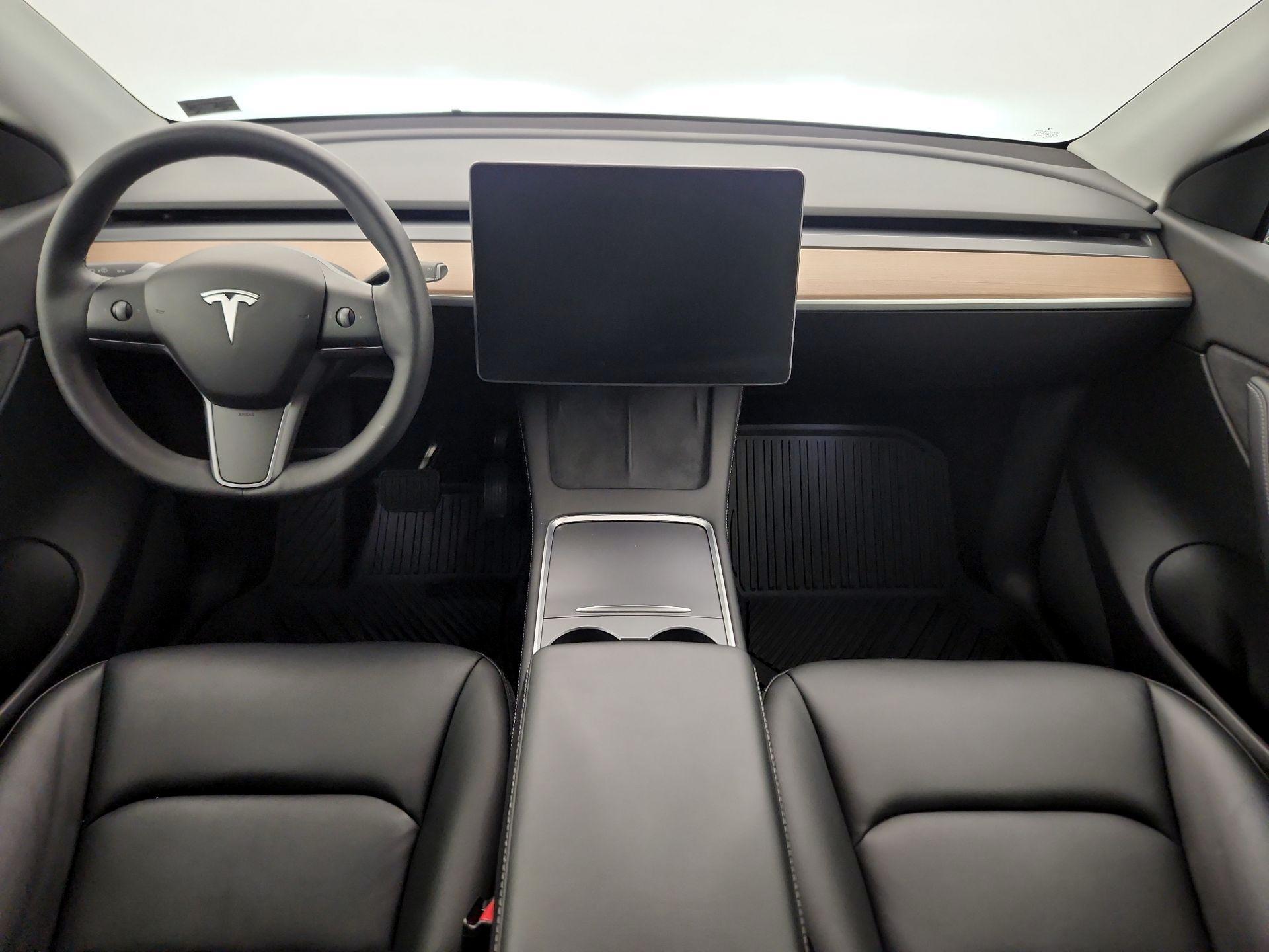 Thumbnail: 2021 Tesla Model Y - 9