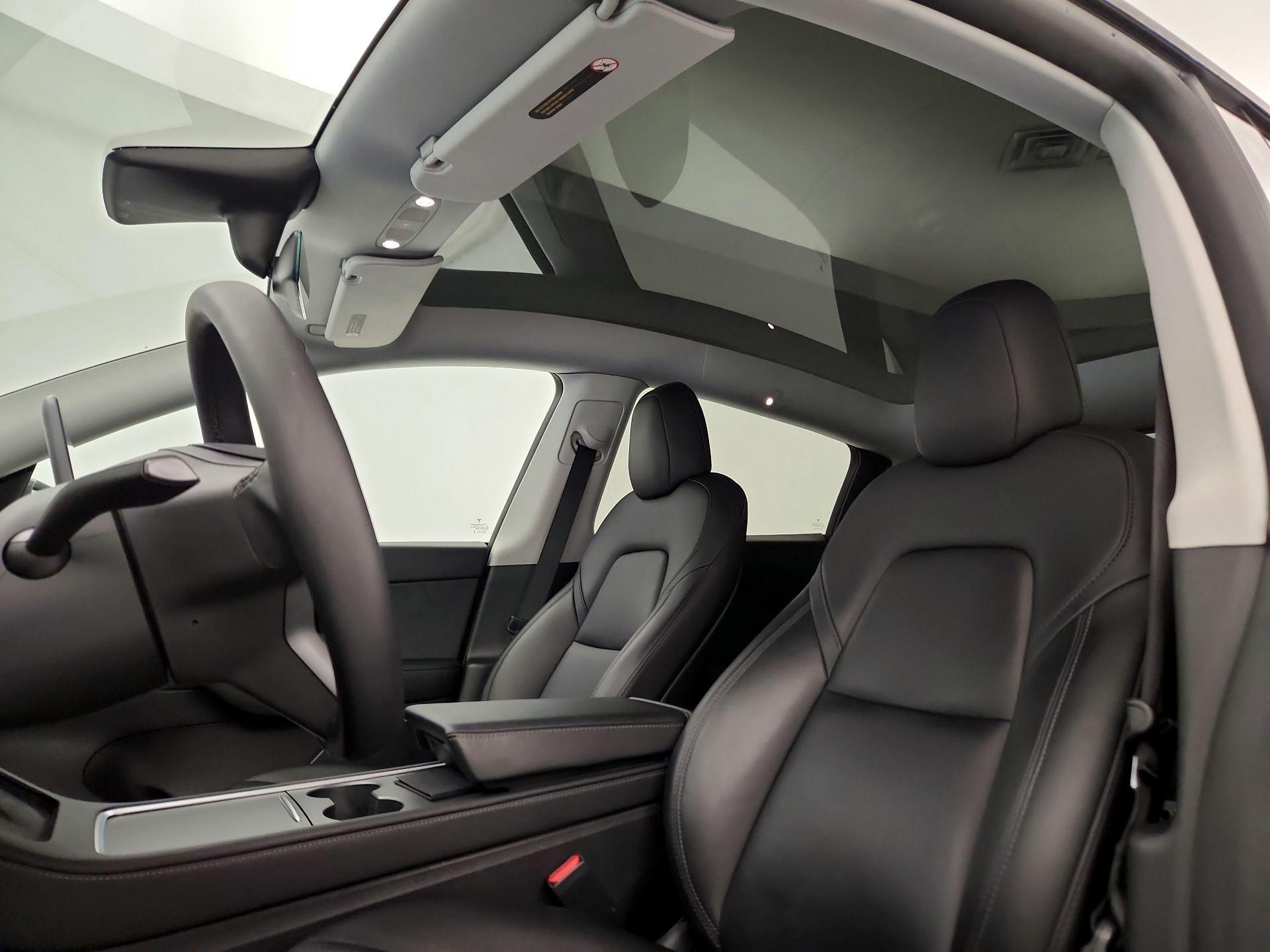 Thumbnail: 2021 Tesla Model Y - 18