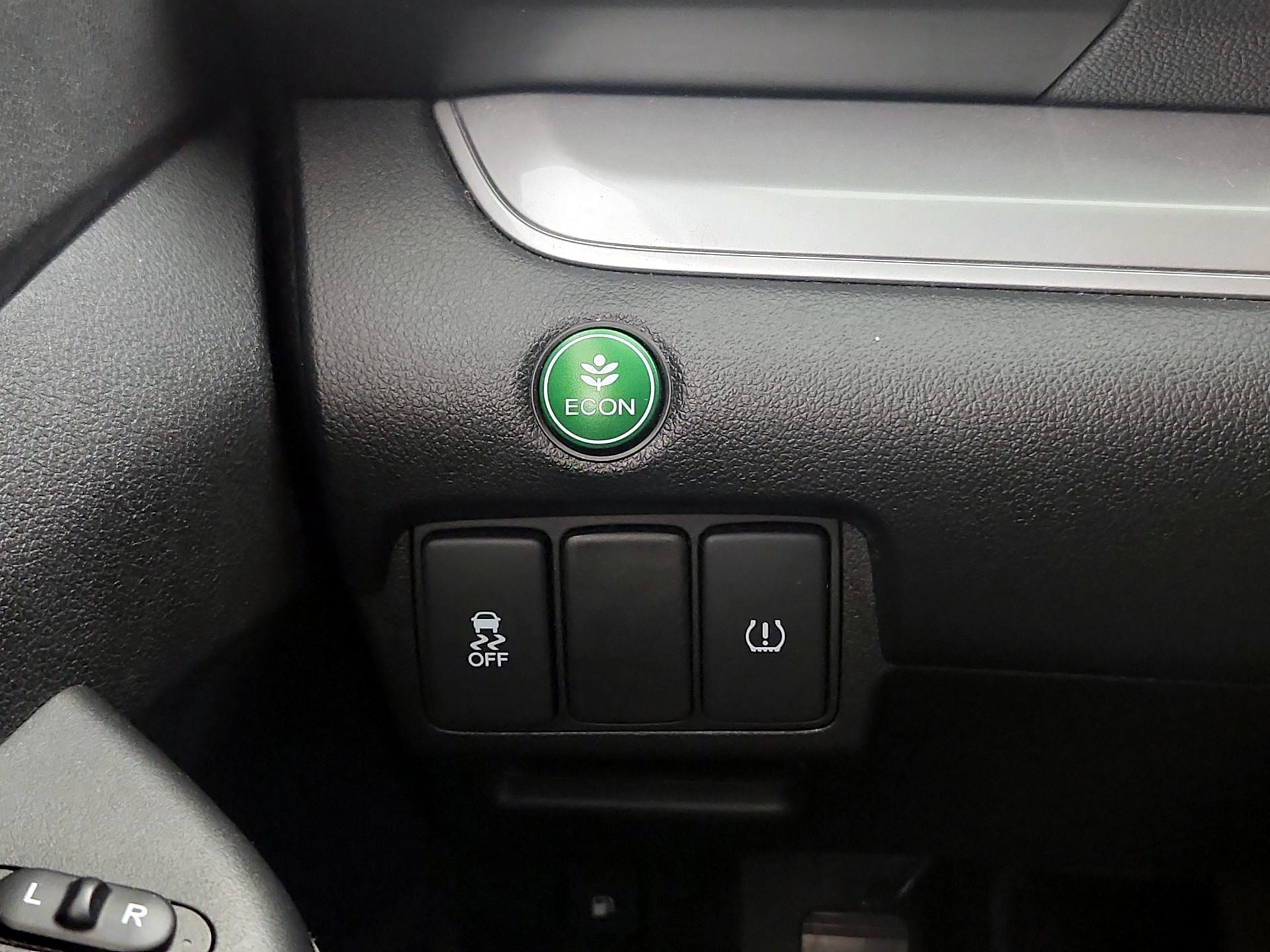 Thumbnail: 2015 Honda CR-V - 13