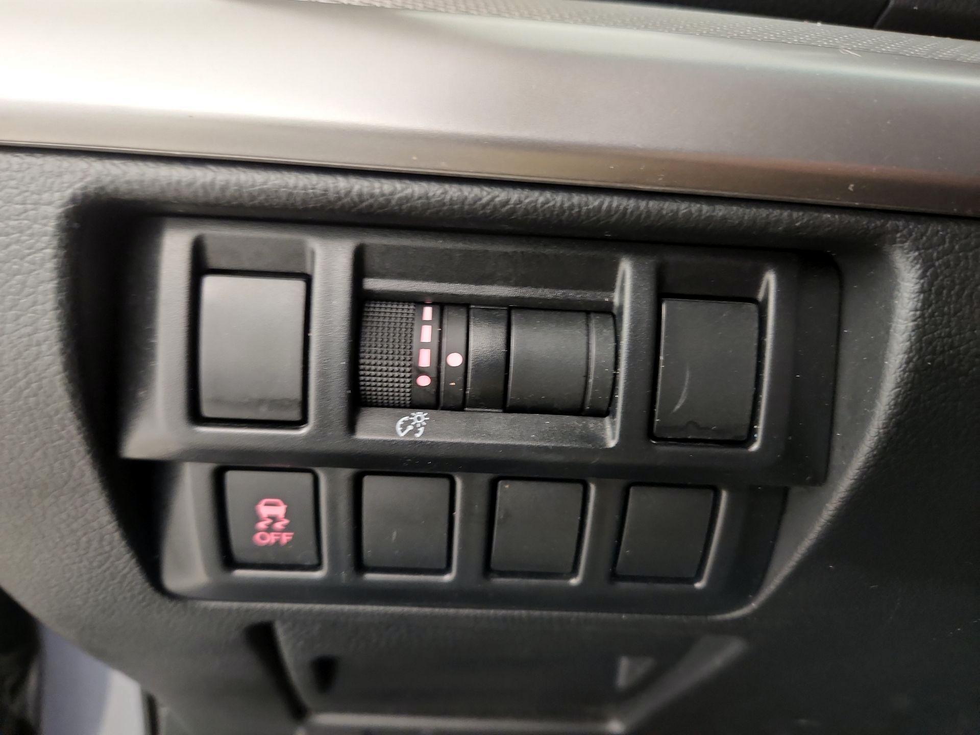 Thumbnail: 2016 Subaru Outback - 13