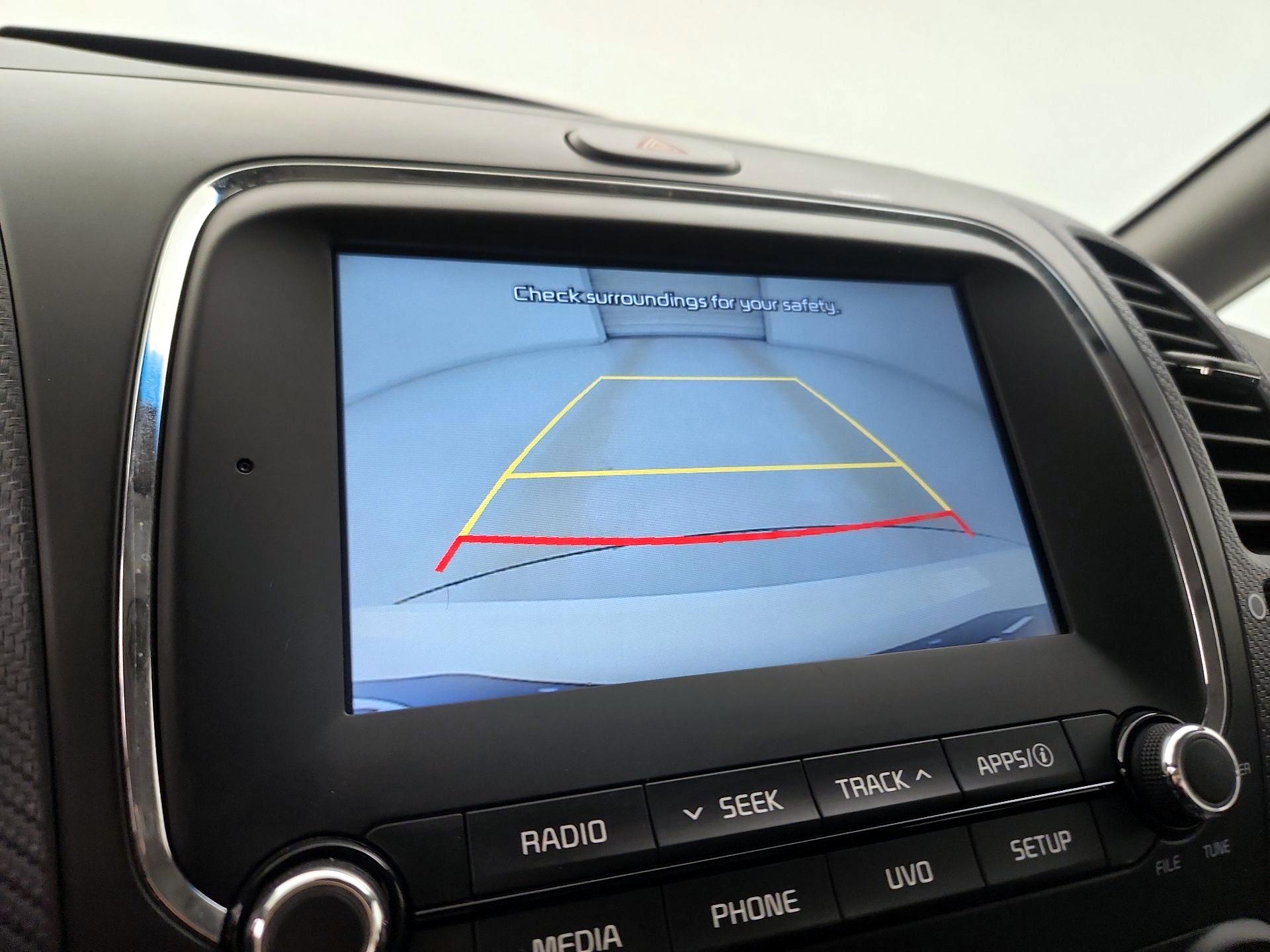 Thumbnail: 2018 Kia Forte - 14