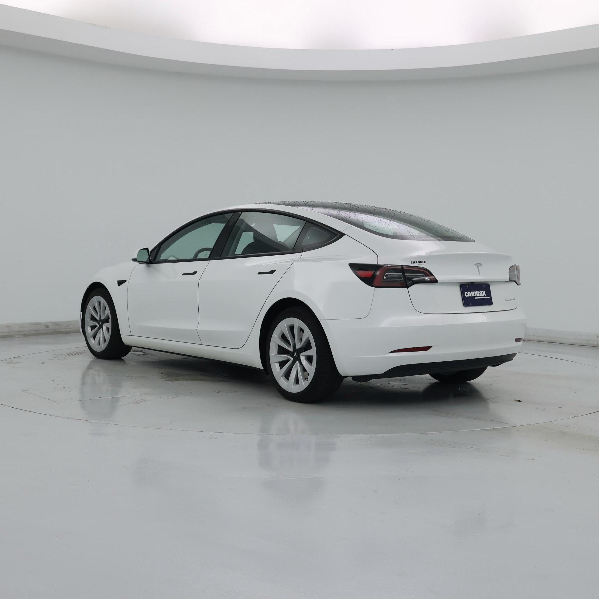Thumbnail: 2023 Tesla Model 3 - 2