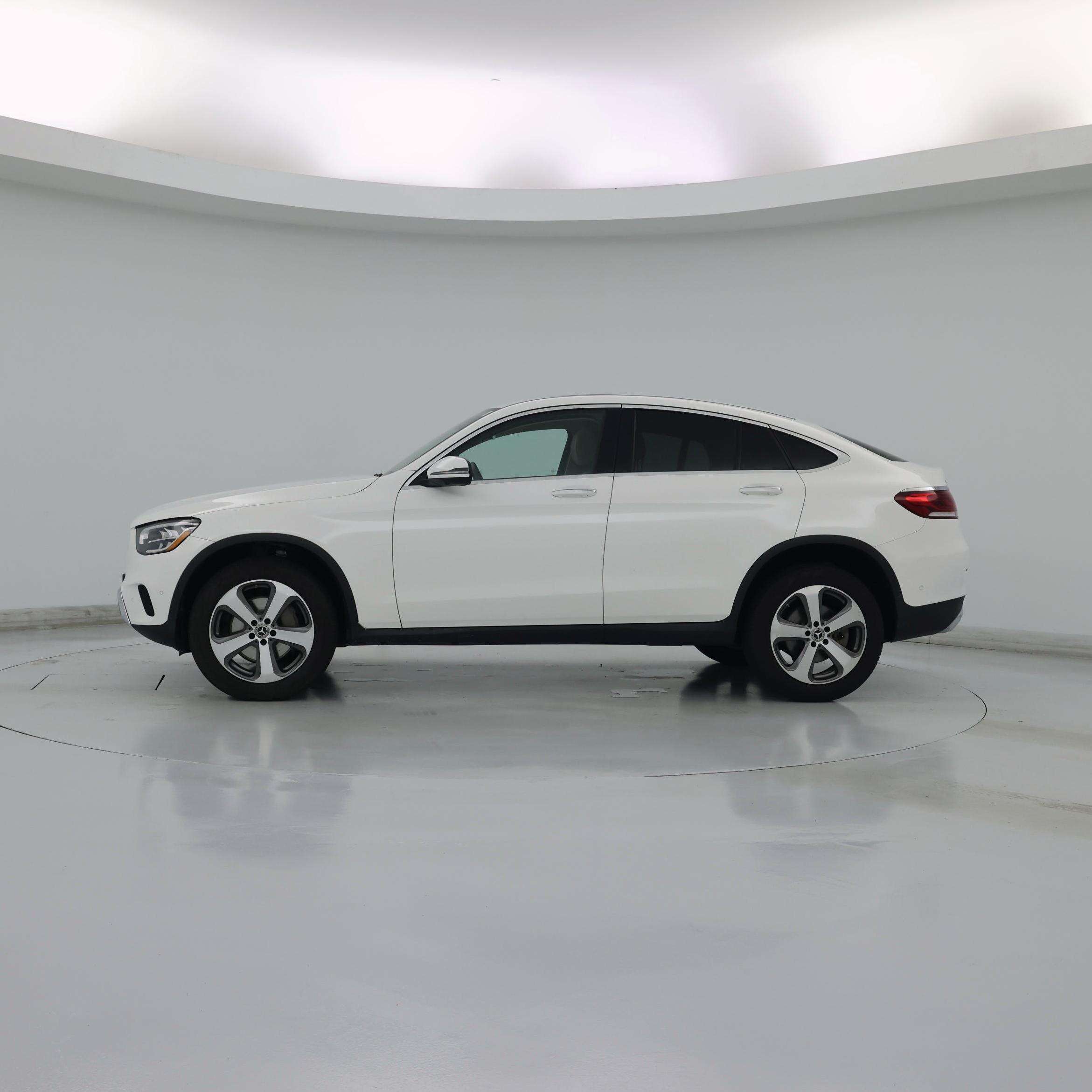 Thumbnail: 2022 Mercedes-Benz GLC - 3