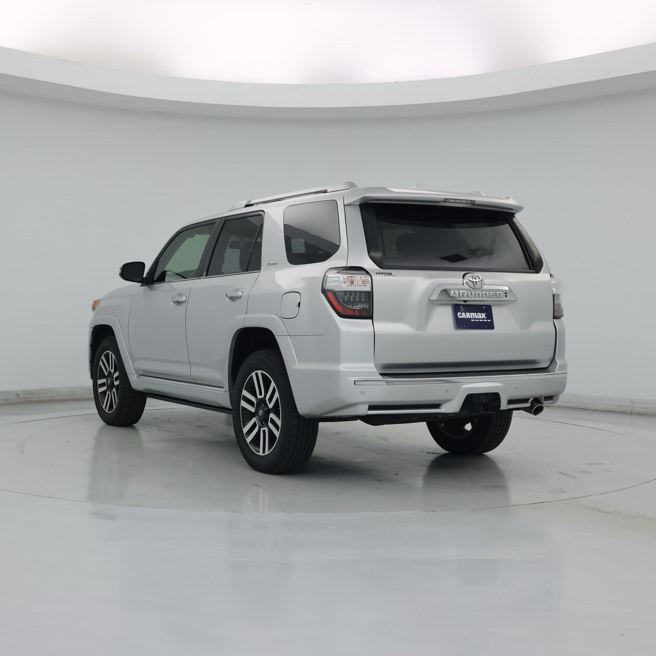 Thumbnail: 2018 Toyota 4Runner - 2