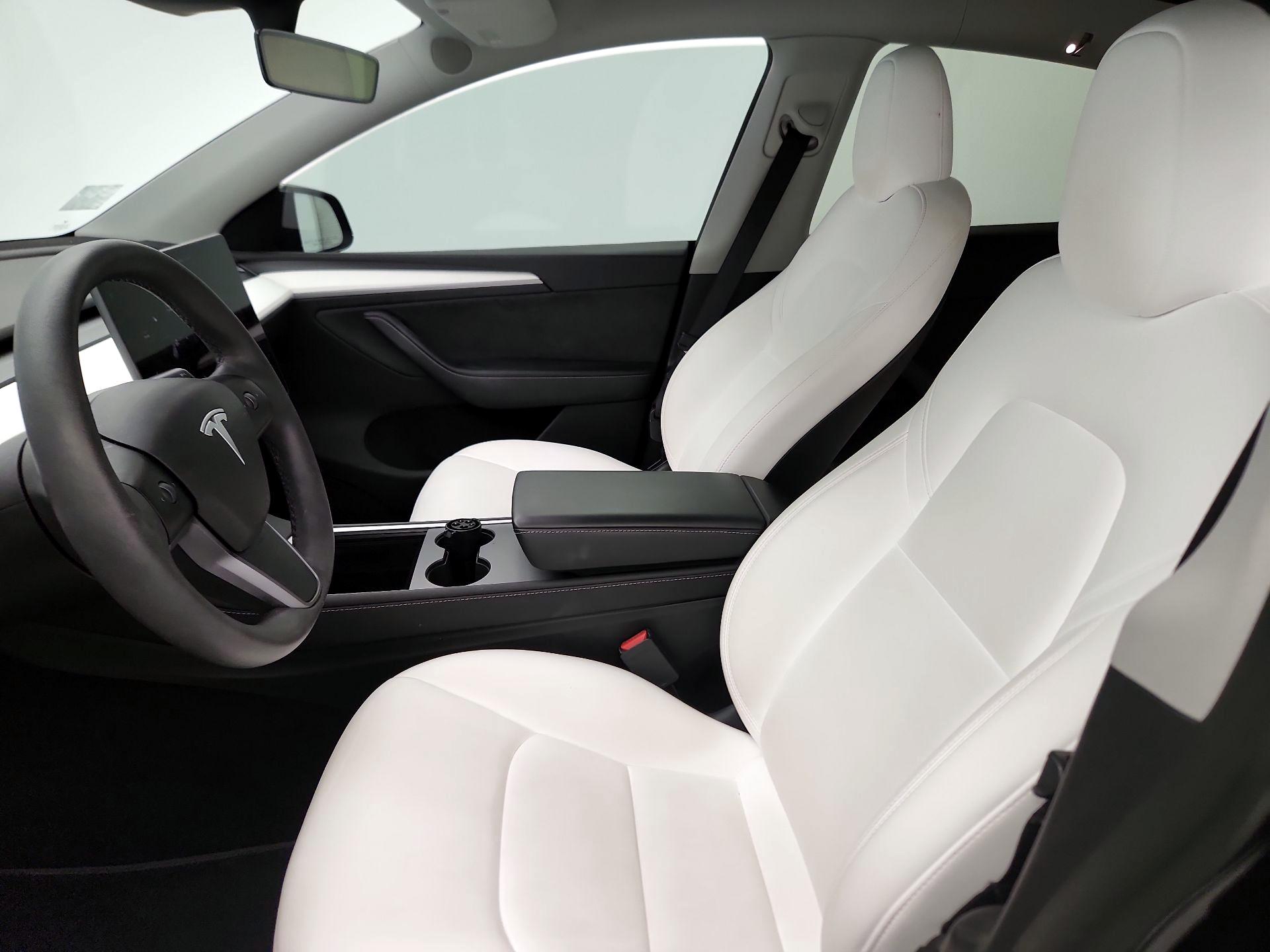 Thumbnail: 2023 Tesla Model Y - 11