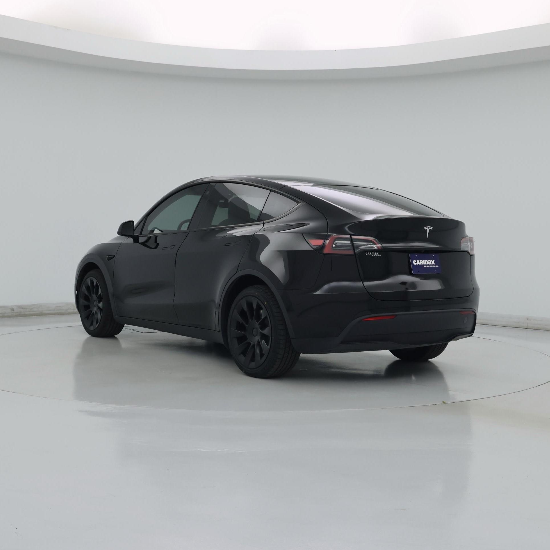 Thumbnail: 2023 Tesla Model Y - 2