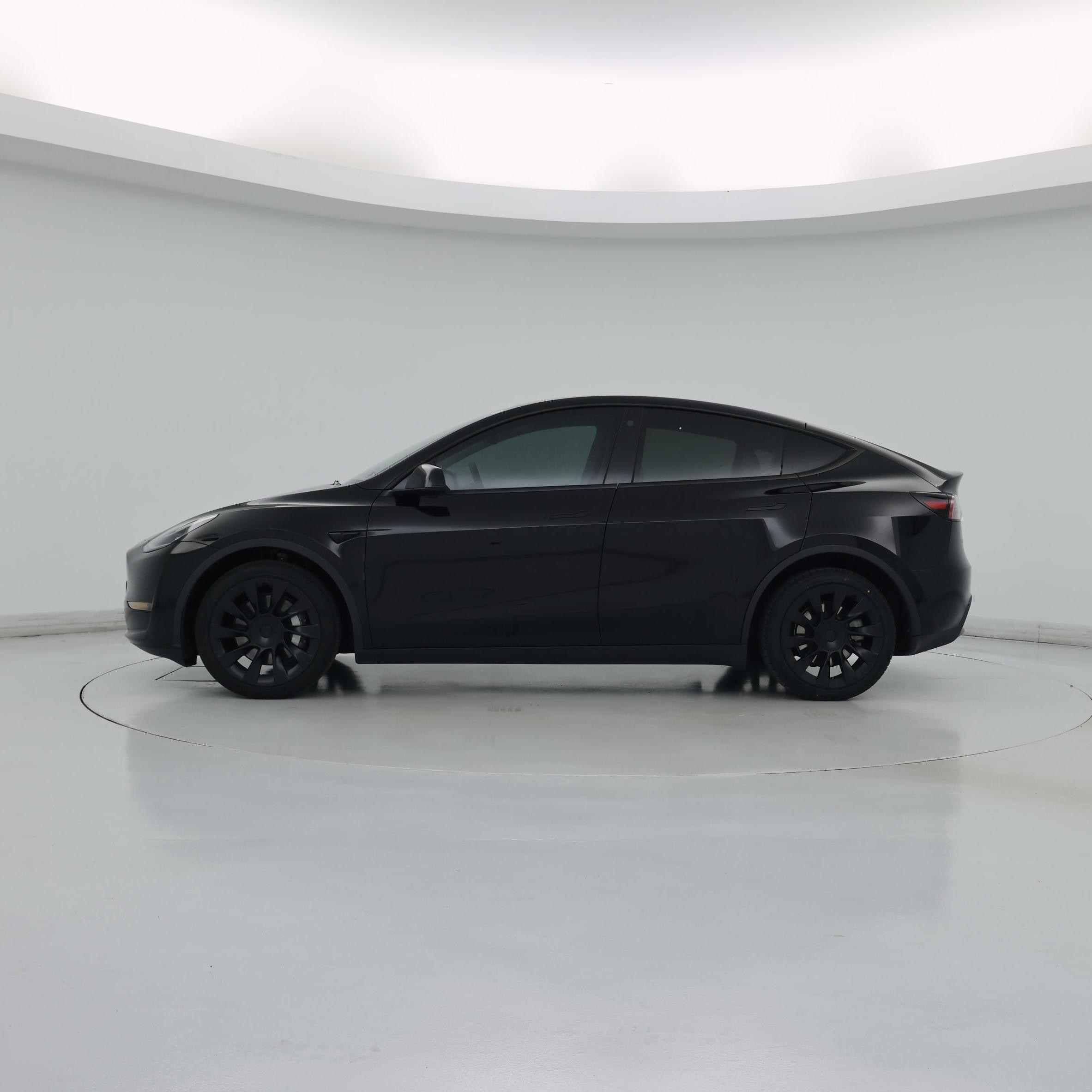 Thumbnail: 2023 Tesla Model Y - 3