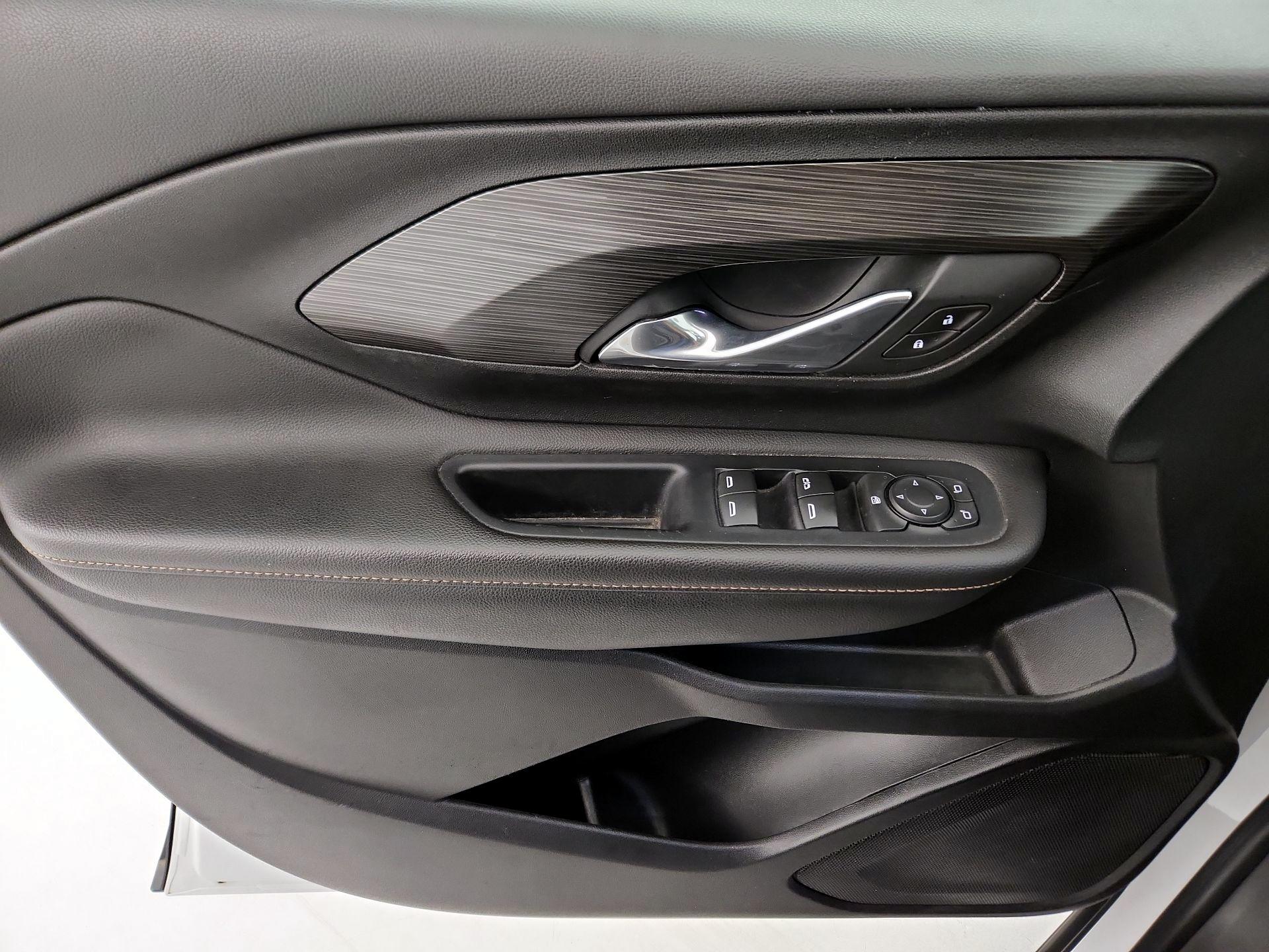 Thumbnail: 2020 GMC Terrain - 12