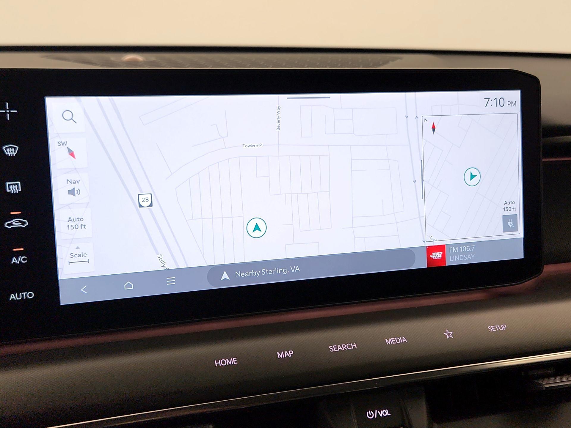 Thumbnail: 2024 Kia EV9 - 14