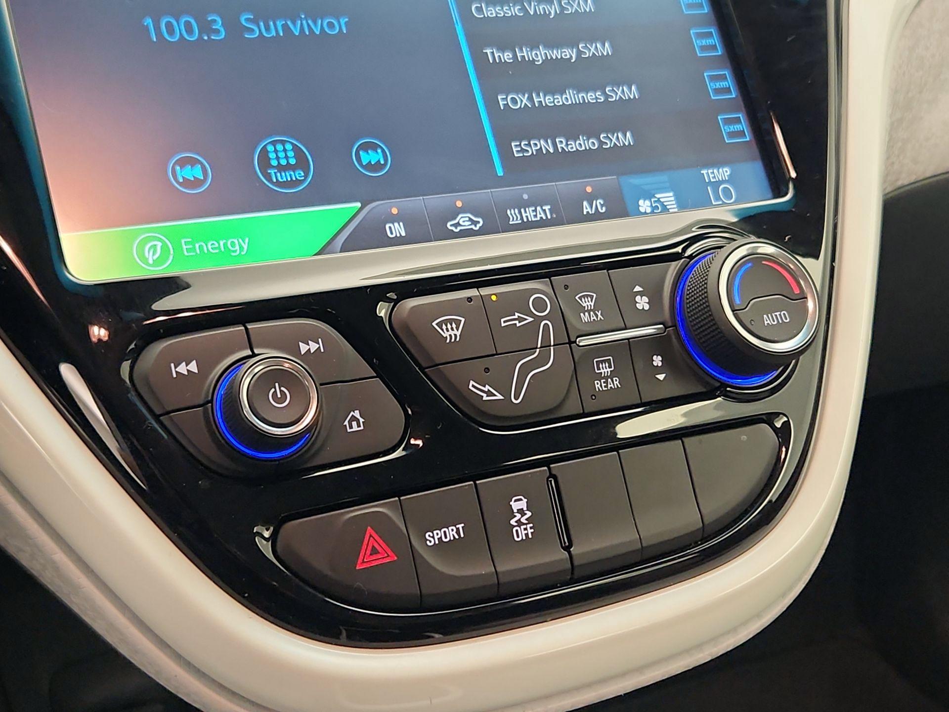 Thumbnail: 2021 Chevrolet Bolt EV - 16