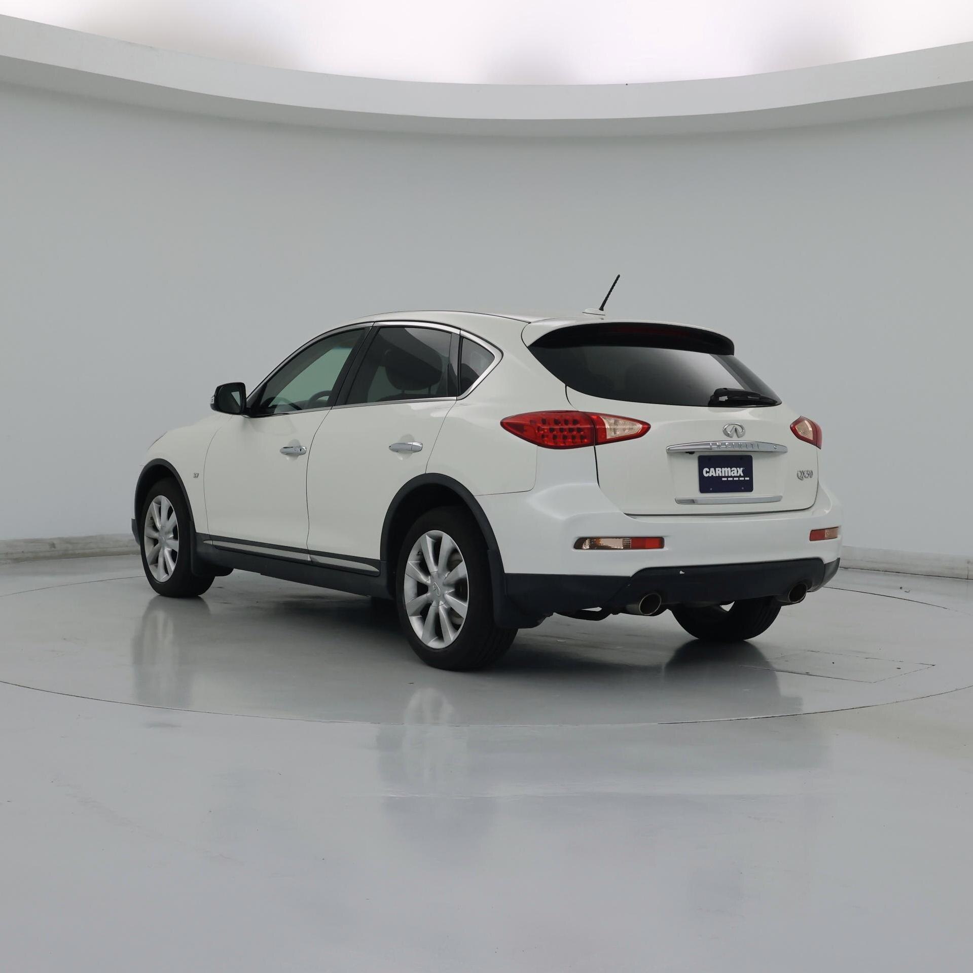 Thumbnail: 2017 INFINITI QX50 - 2