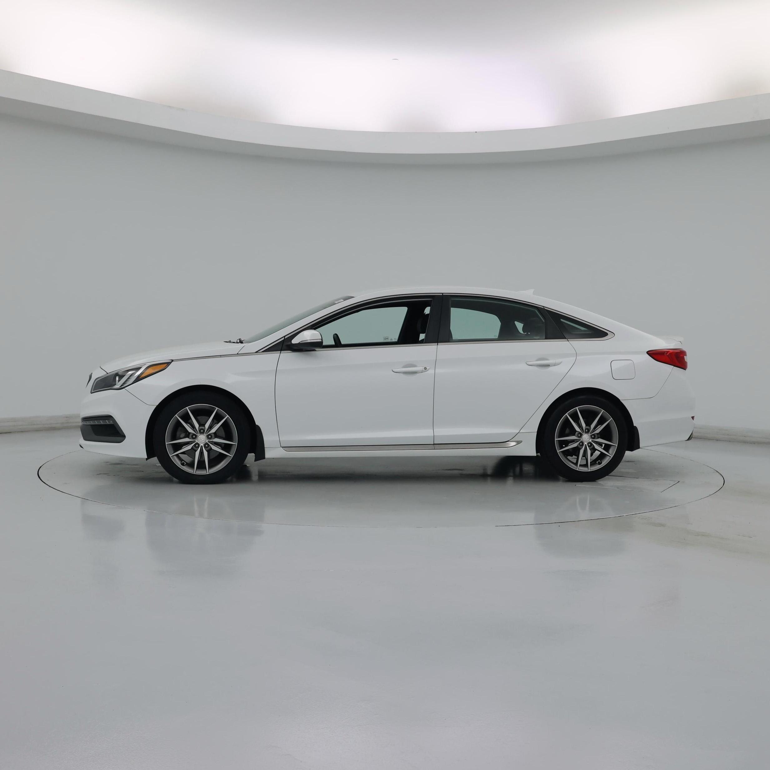 Thumbnail: 2017 Hyundai Sonata - 3