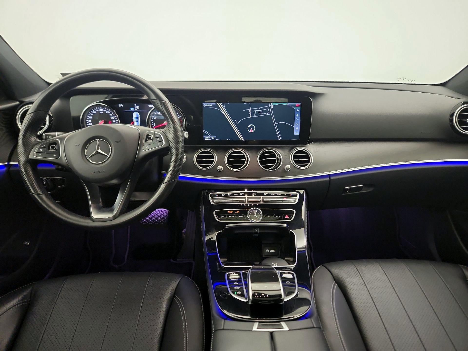 Thumbnail: 2017 Mercedes-Benz E-Class - 9