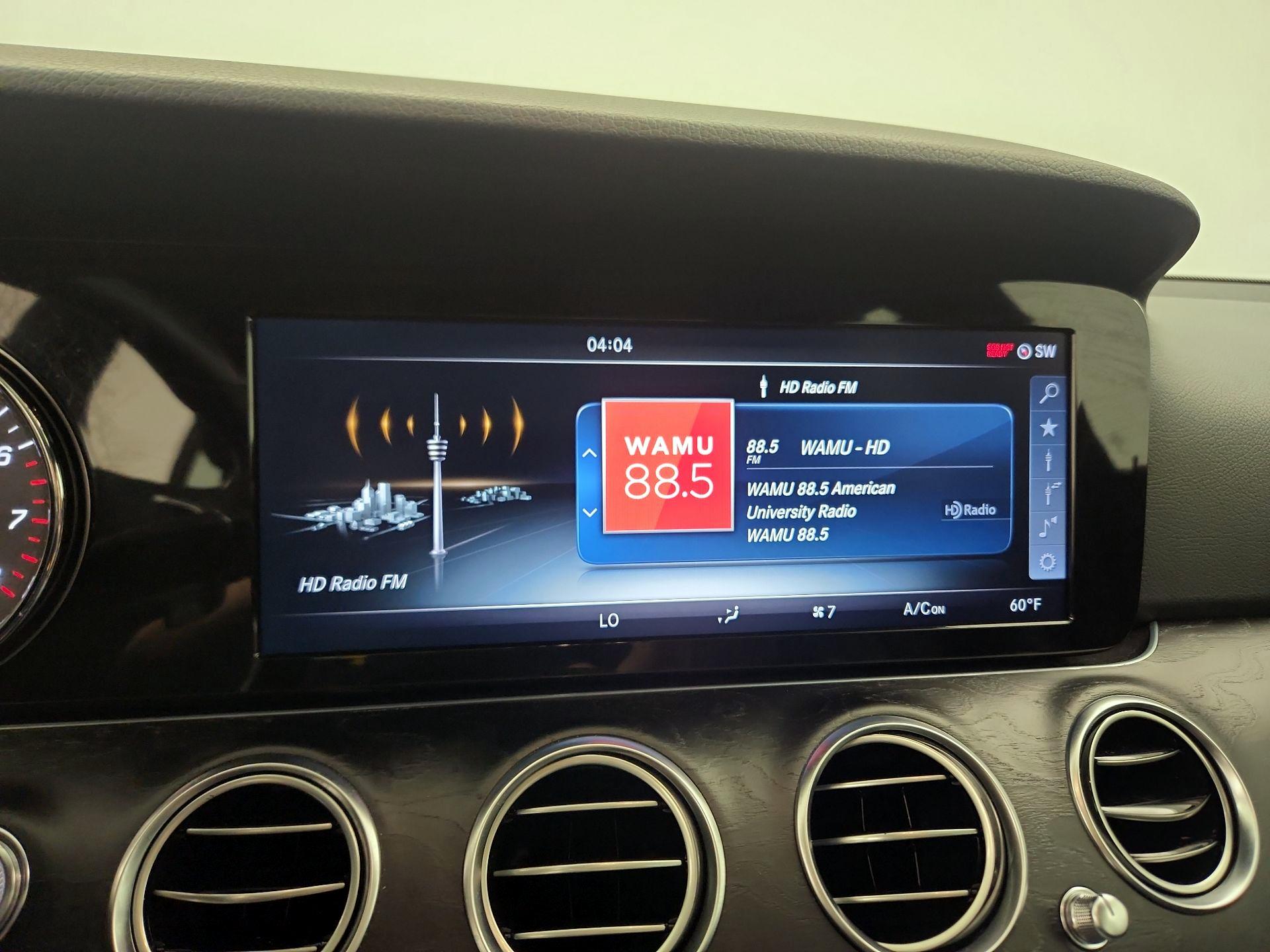 Thumbnail: 2017 Mercedes-Benz E-Class - 16