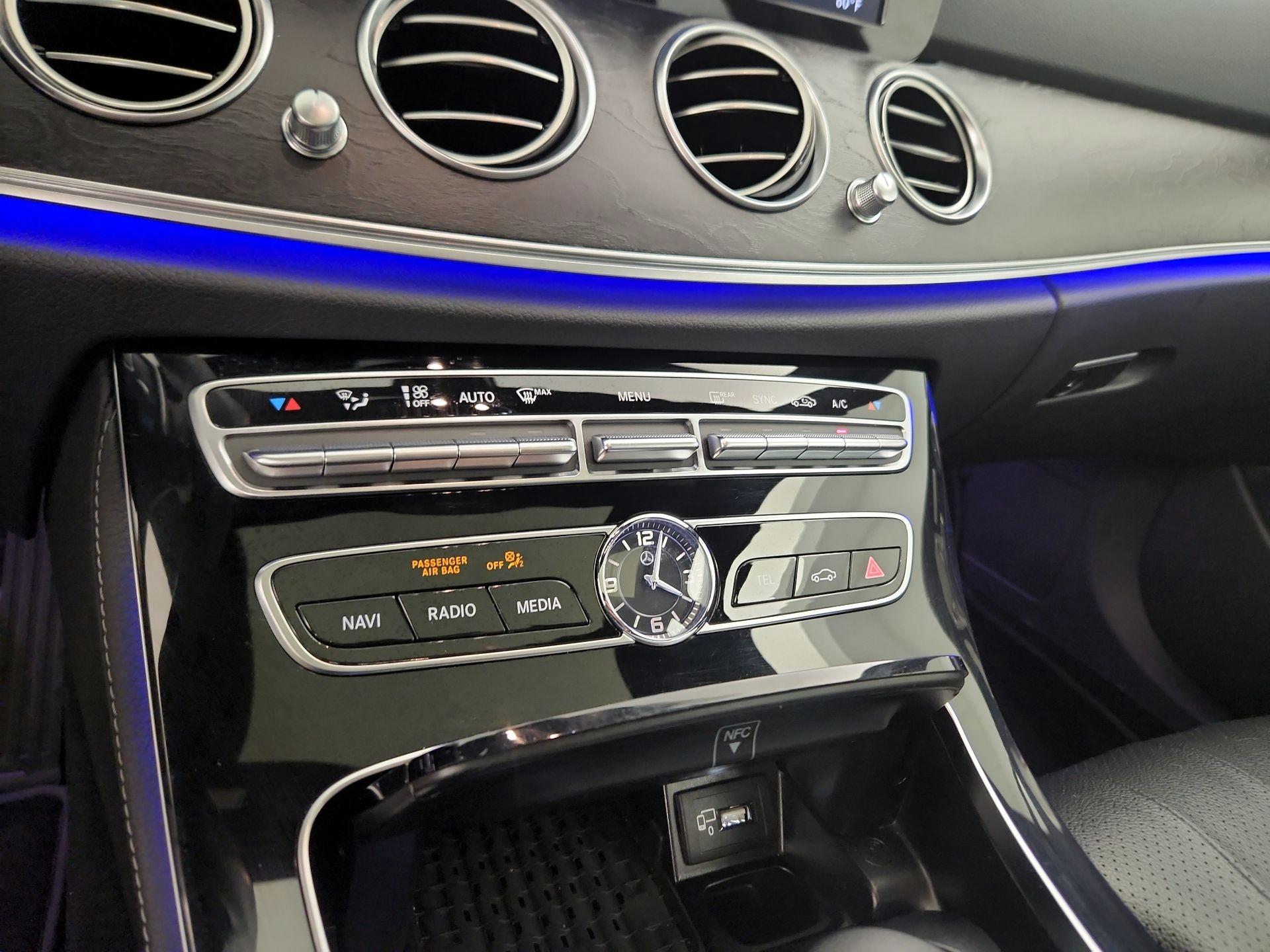 Thumbnail: 2017 Mercedes-Benz E-Class - 17