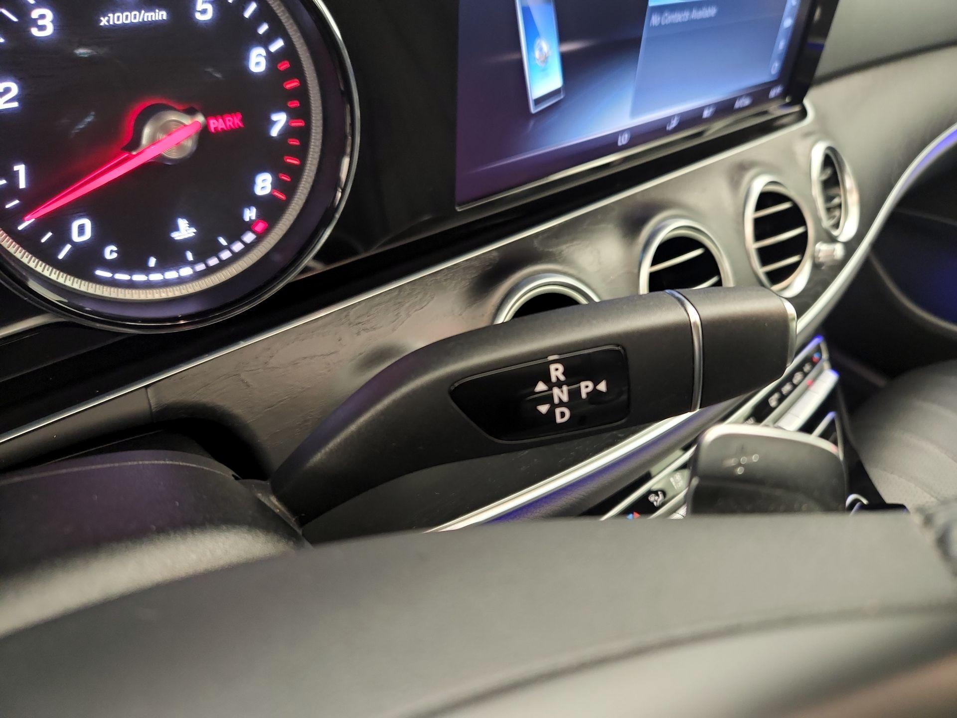 Thumbnail: 2017 Mercedes-Benz E-Class - 18