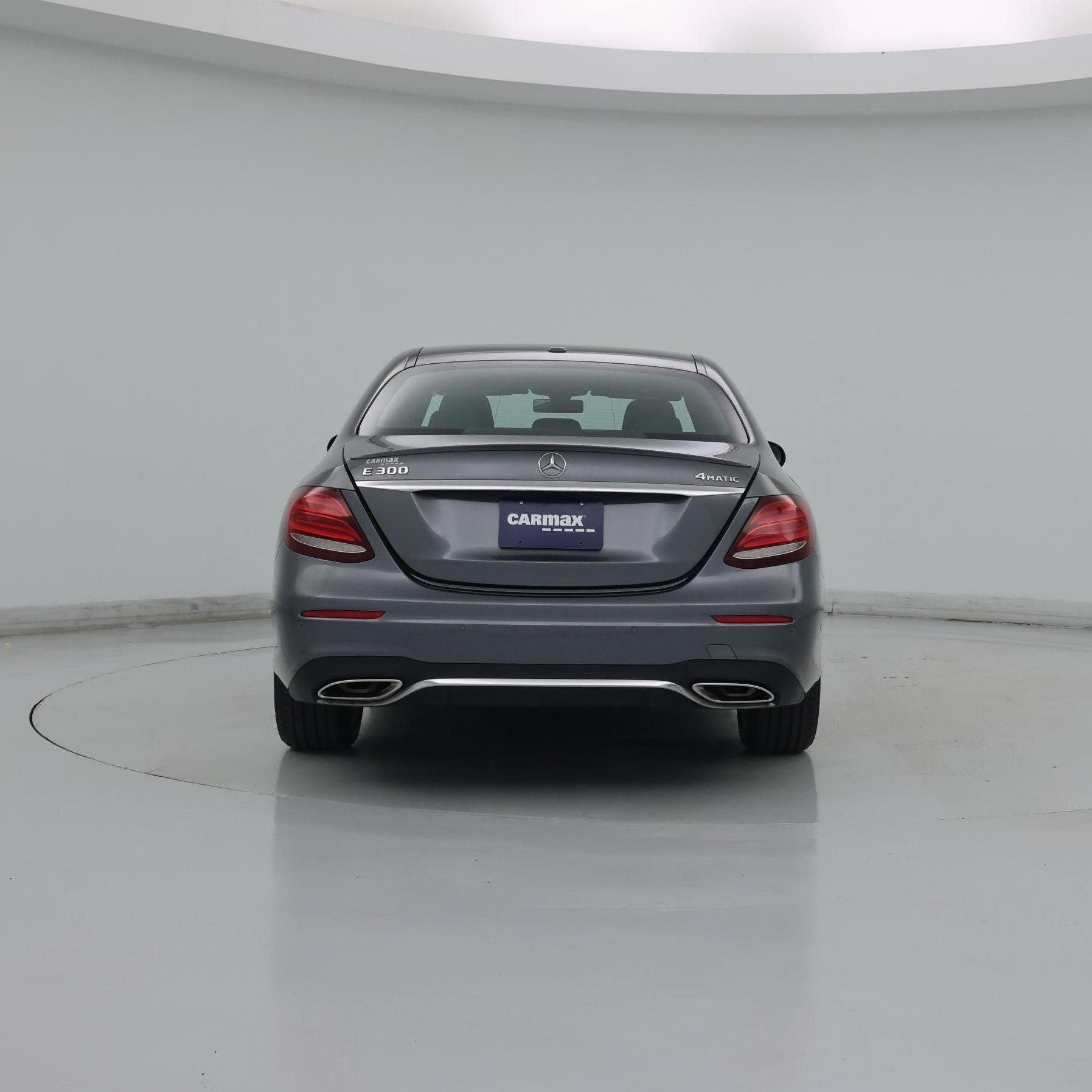 Thumbnail: 2017 Mercedes-Benz E-Class - 6