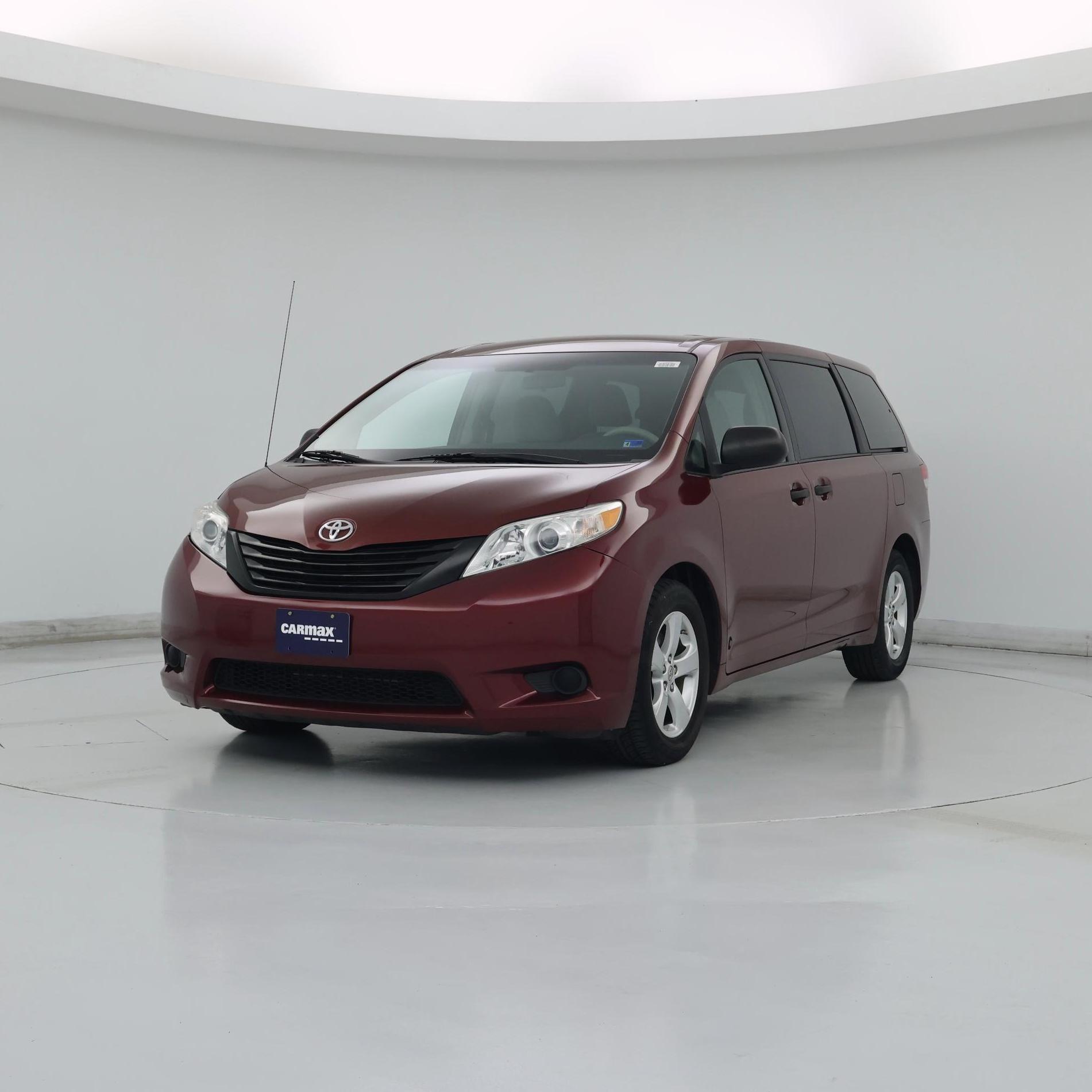Thumbnail: 2014 Toyota Sienna - 4