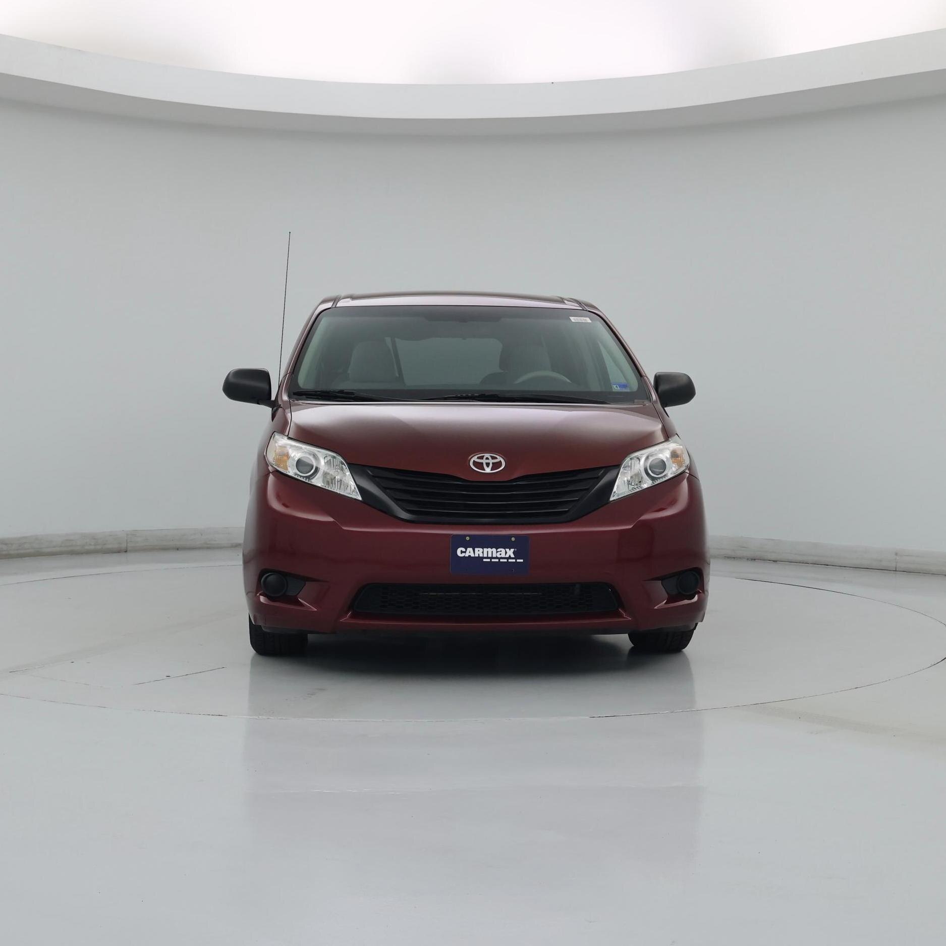 Thumbnail: 2014 Toyota Sienna - 5