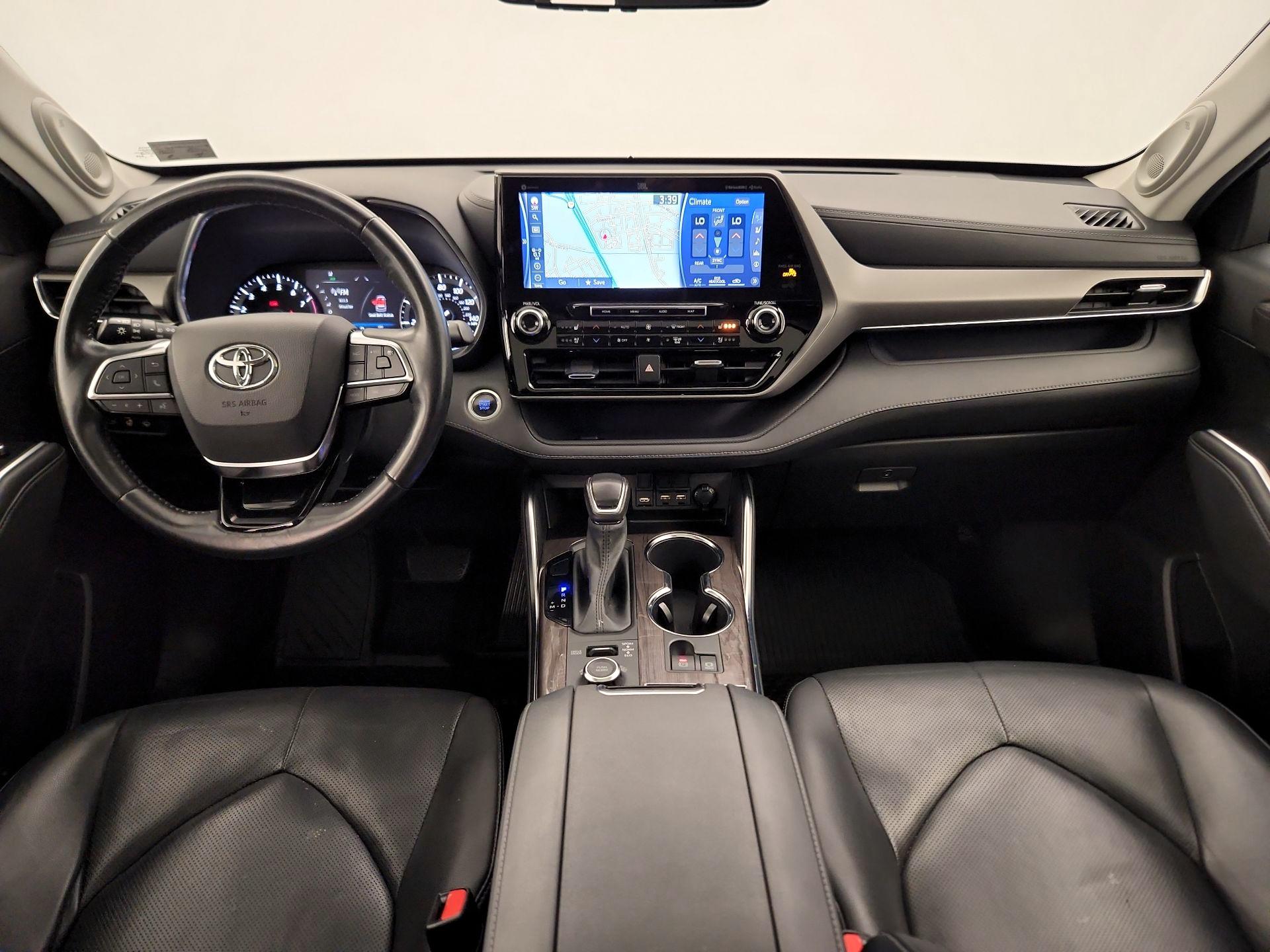 Thumbnail: 2021 Toyota Highlander - 9