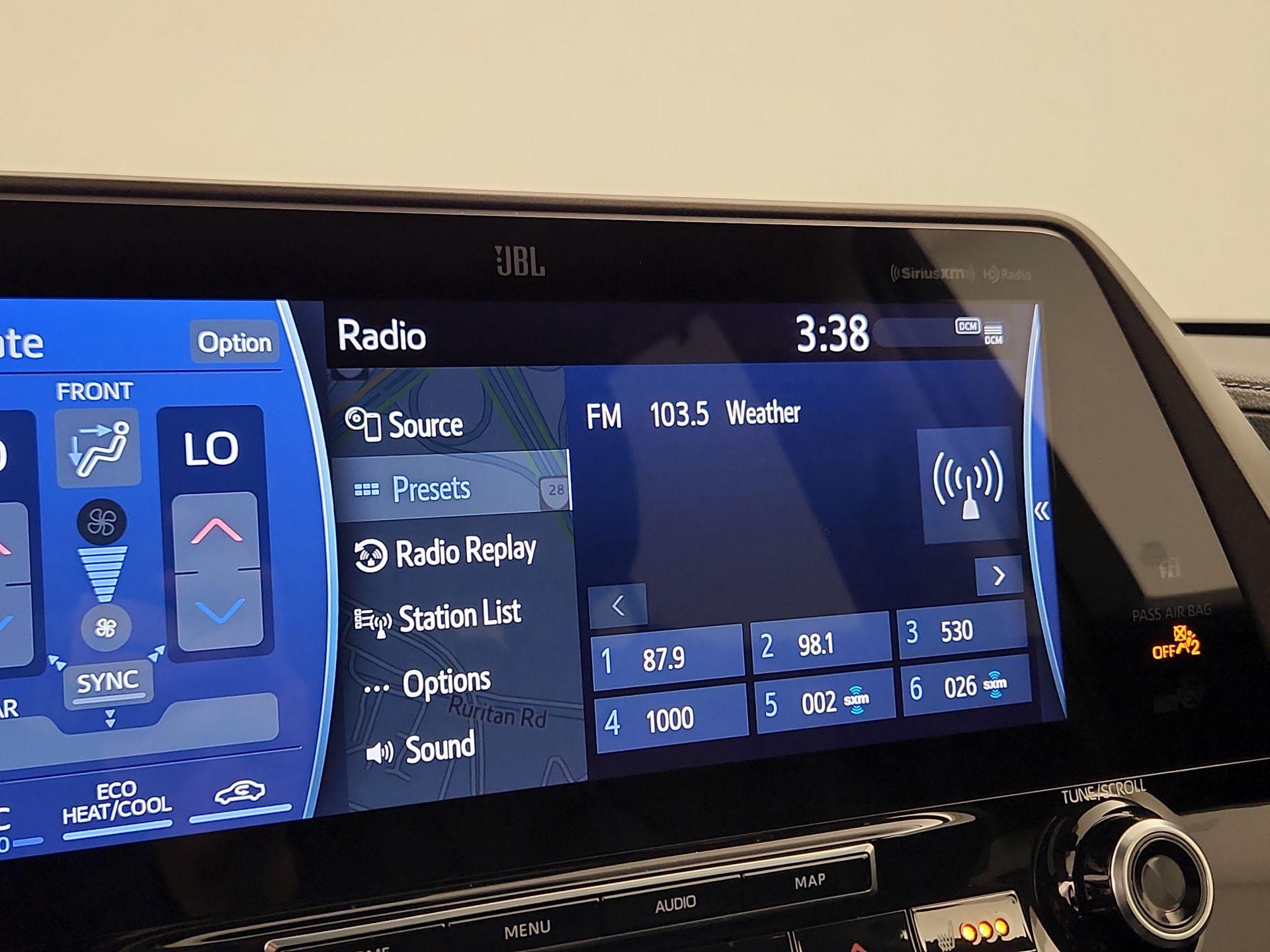 Thumbnail: 2021 Toyota Highlander - 16