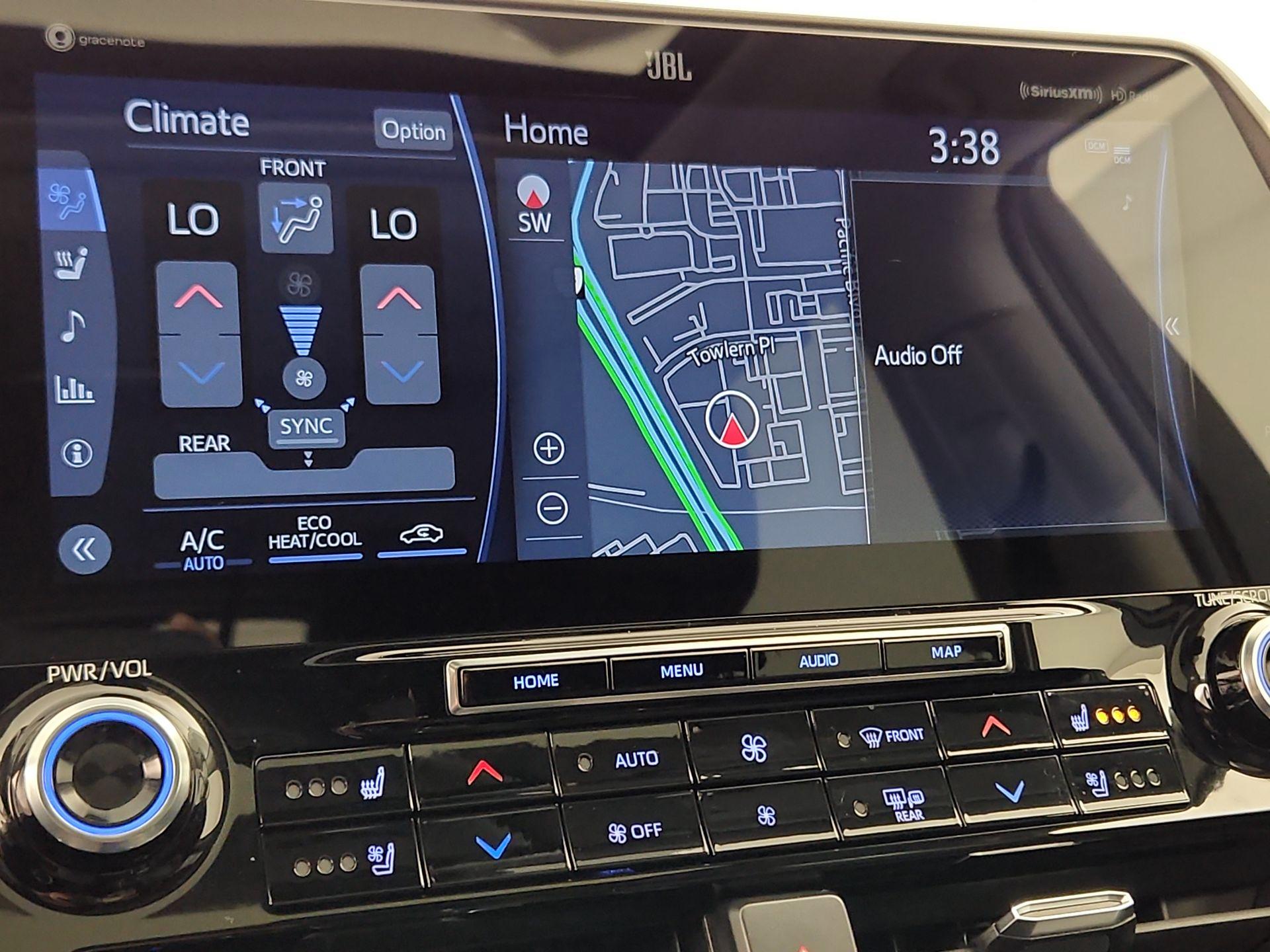 Thumbnail: 2021 Toyota Highlander - 17