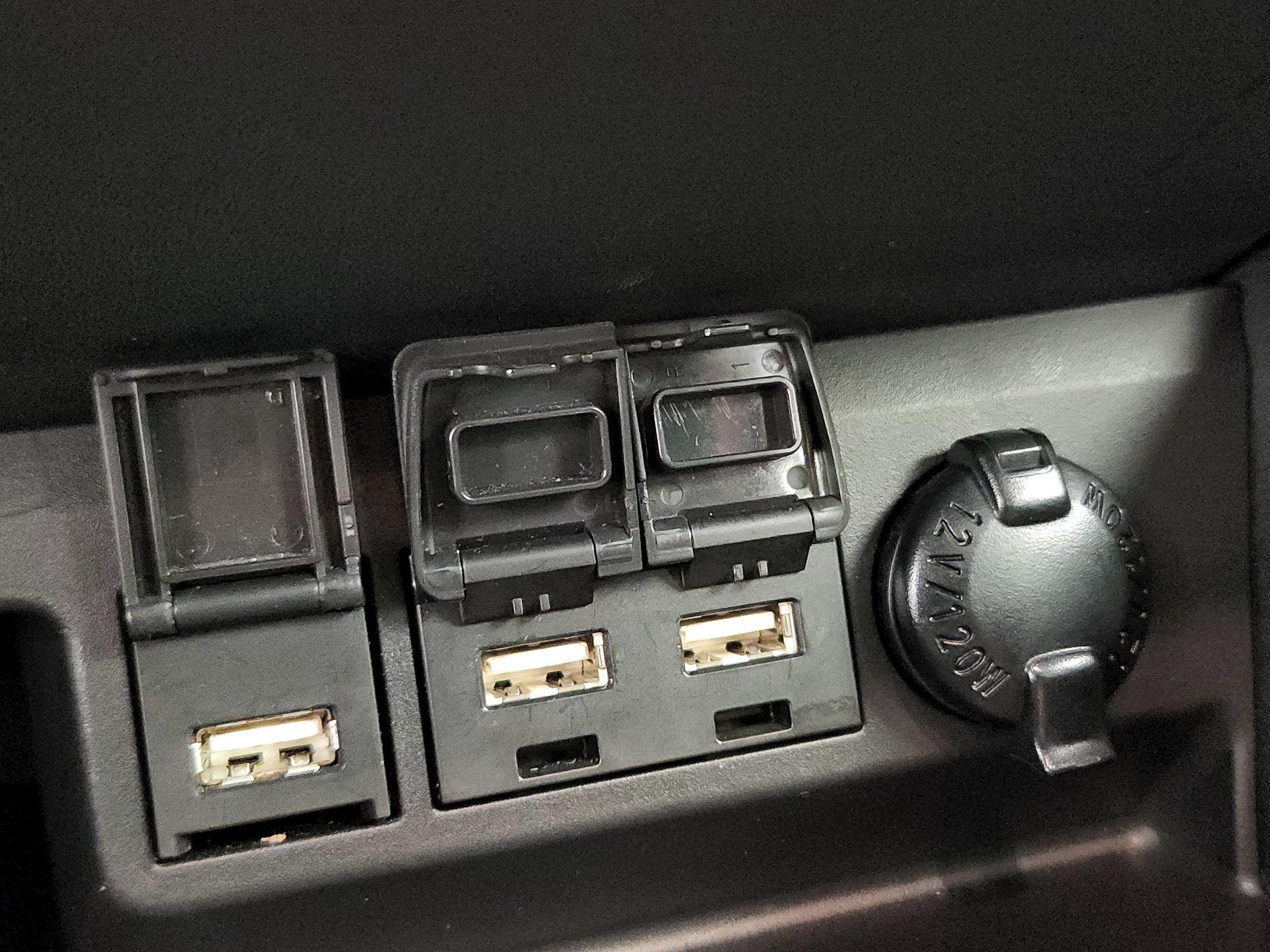 Thumbnail: 2021 Toyota Highlander - 19