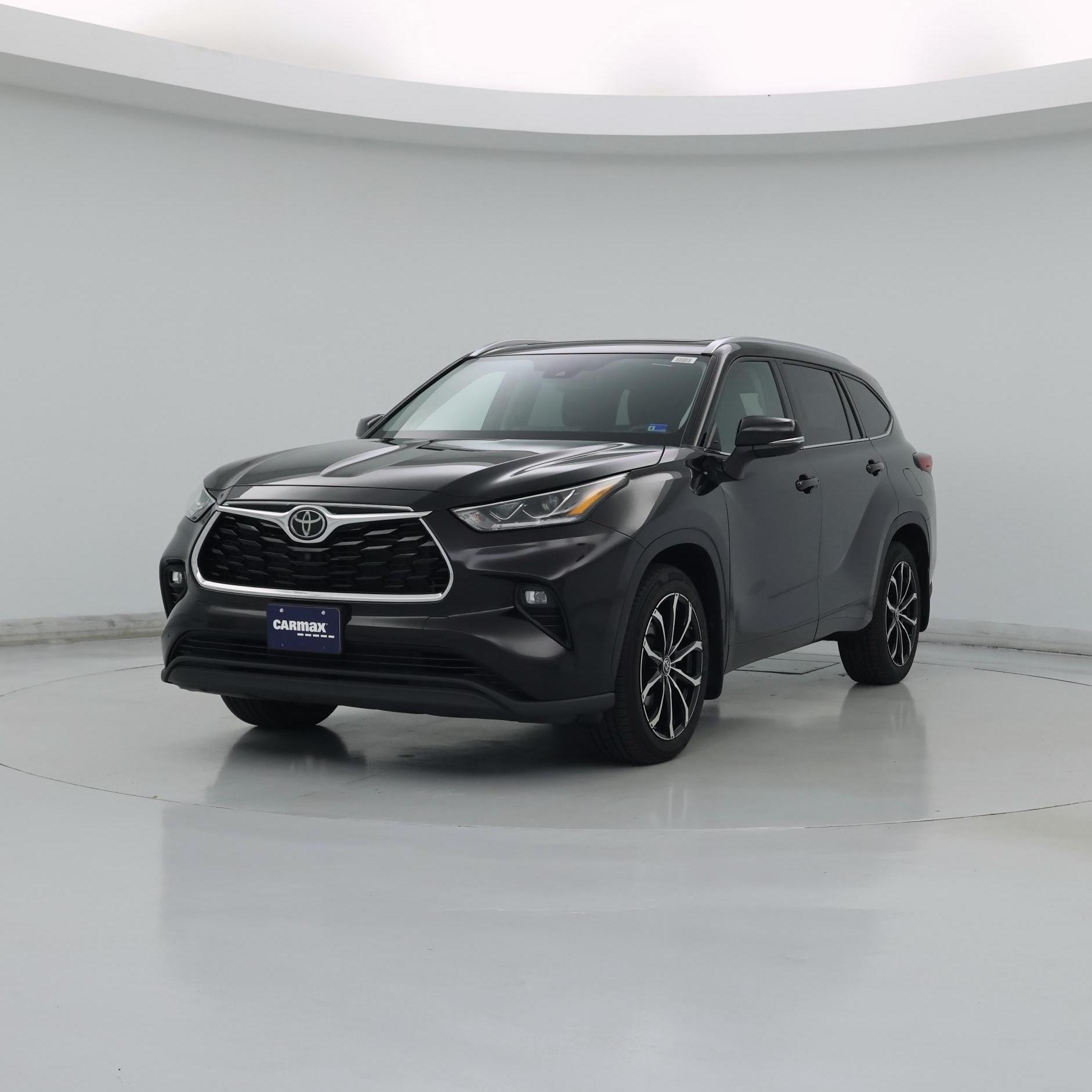 Thumbnail: 2021 Toyota Highlander - 4