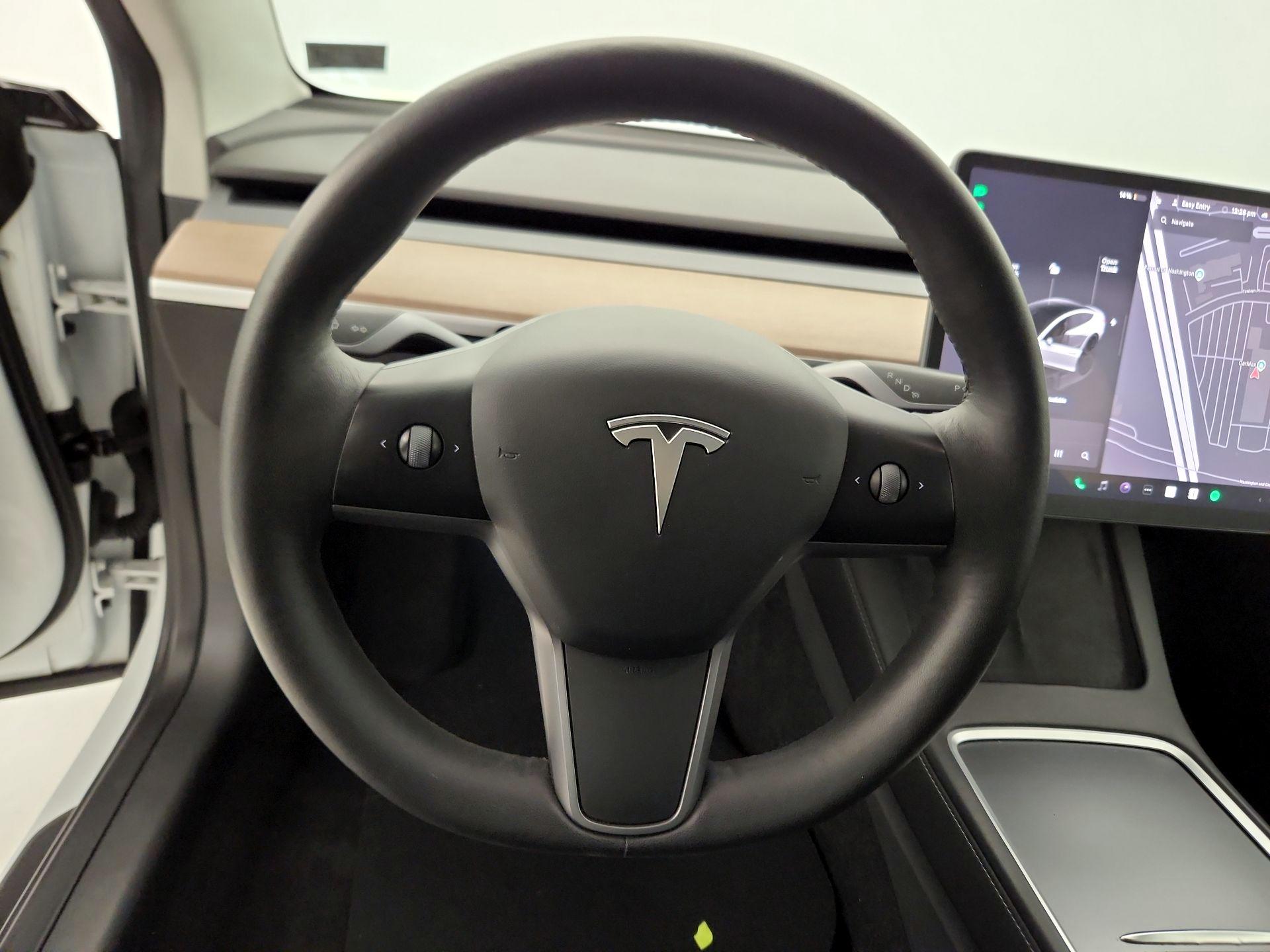 Thumbnail: 2022 Tesla Model 3 - 10