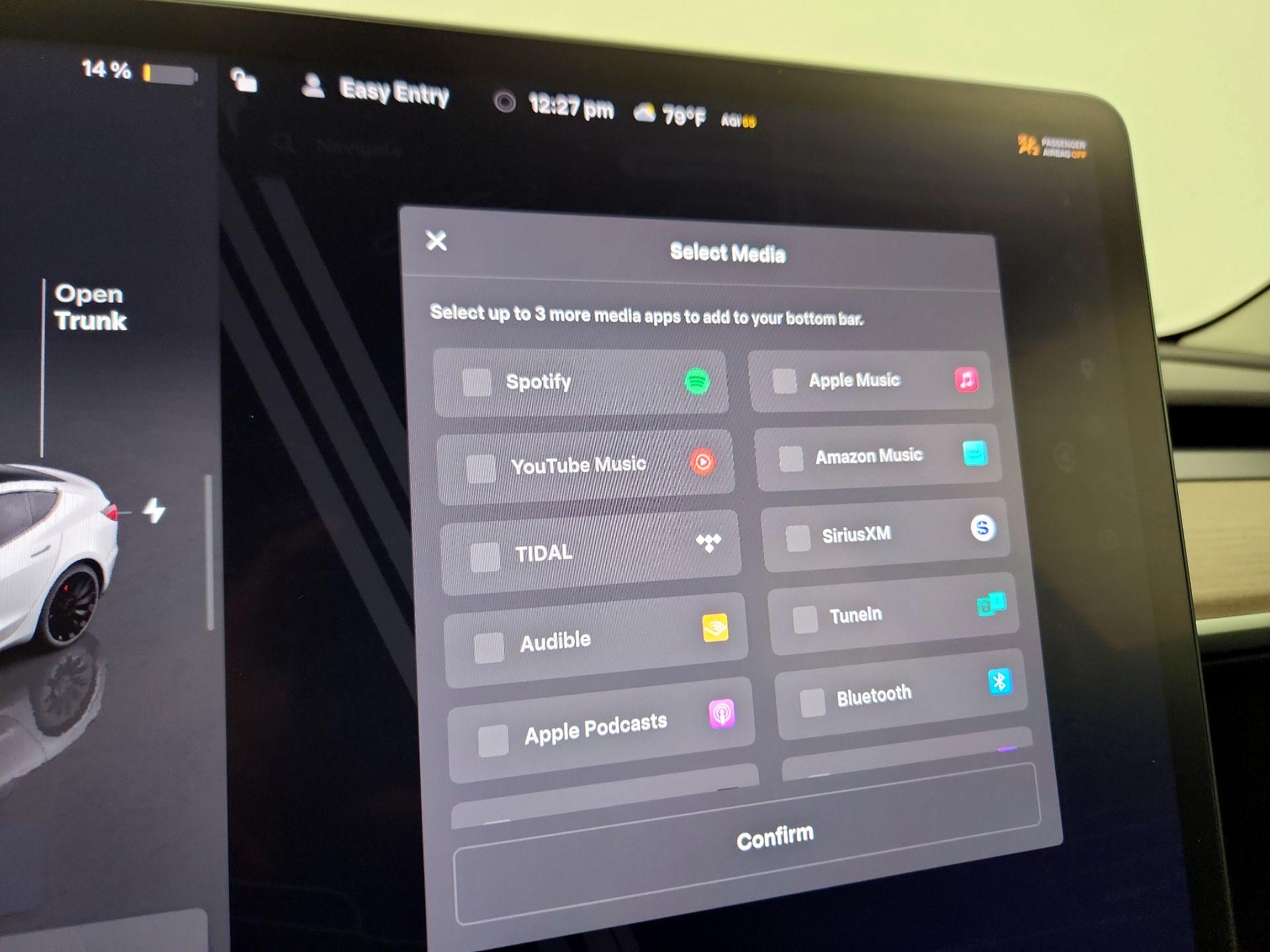 Thumbnail: 2022 Tesla Model 3 - 15