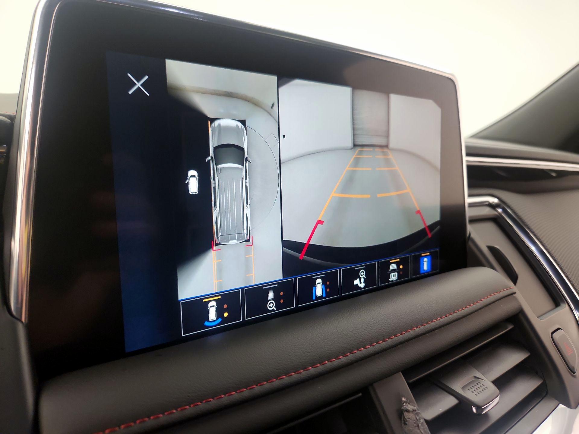 Thumbnail: 2024 Chevrolet Suburban - 14