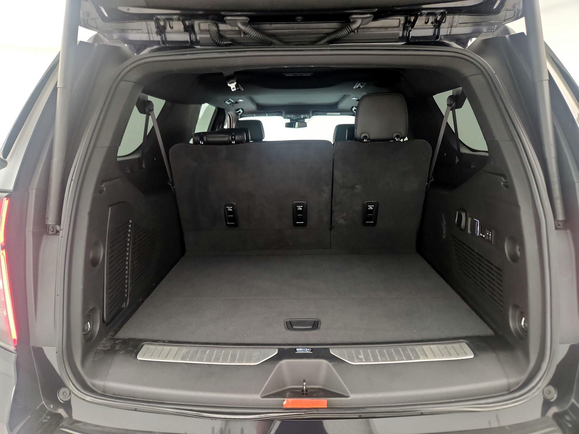 Thumbnail: 2024 Chevrolet Suburban - 20