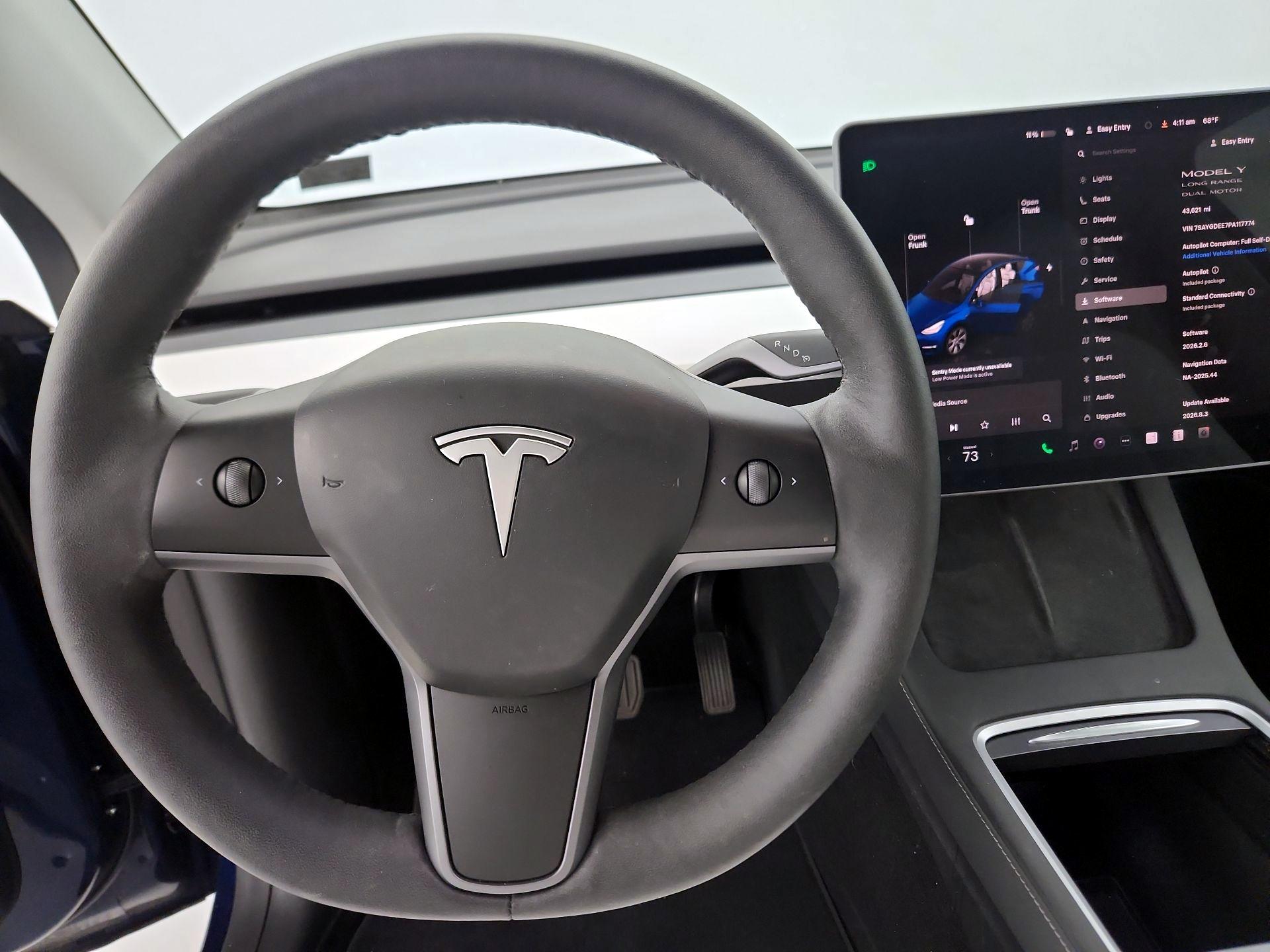 Thumbnail: 2023 Tesla Model Y - 10