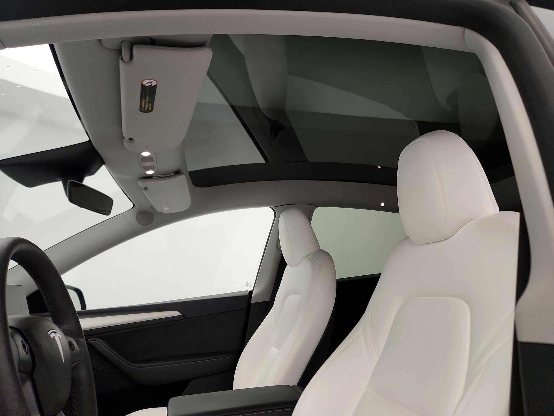 Thumbnail: 2023 Tesla Model Y - 19