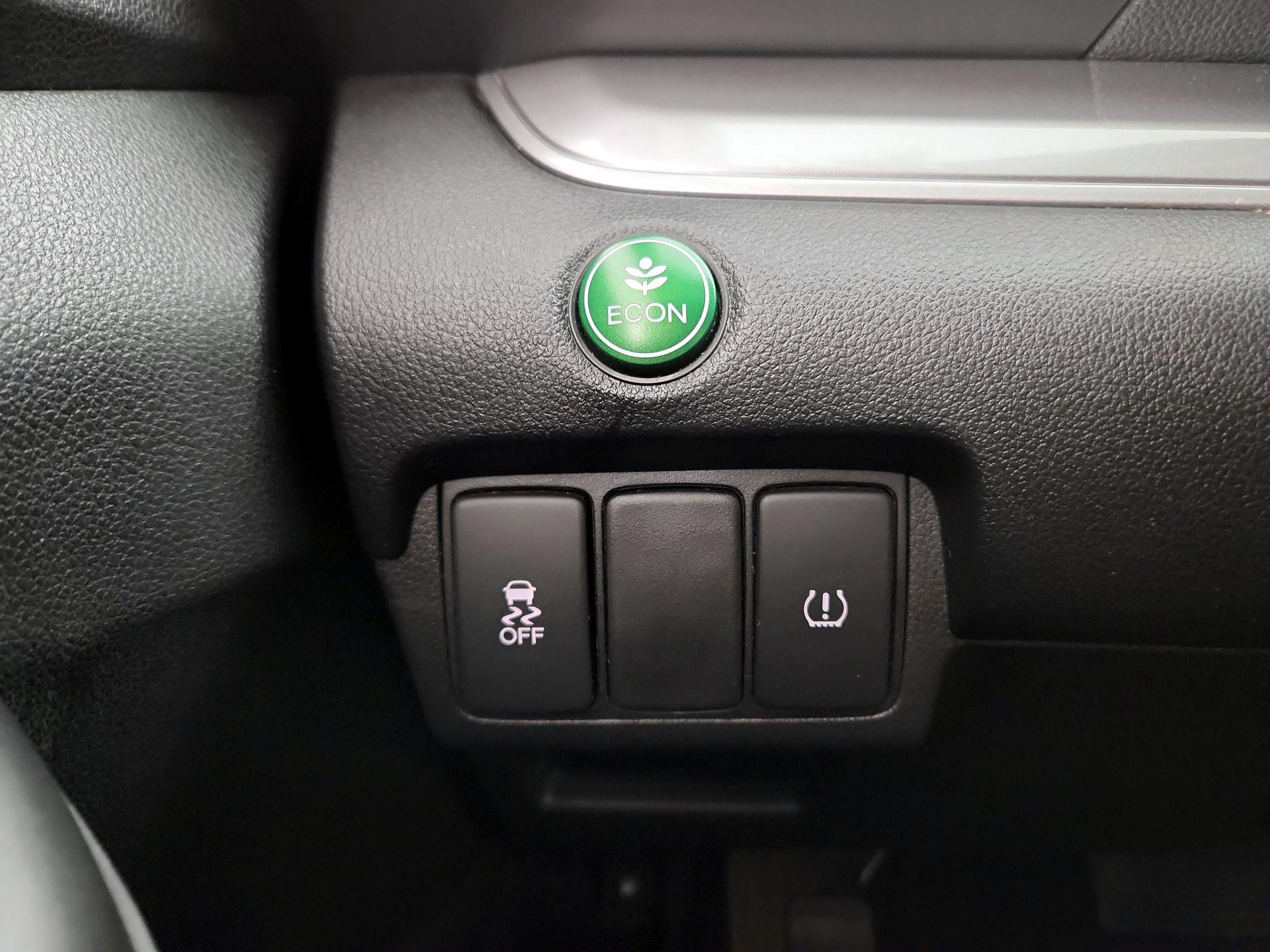 Thumbnail: 2015 Honda CR-V - 13