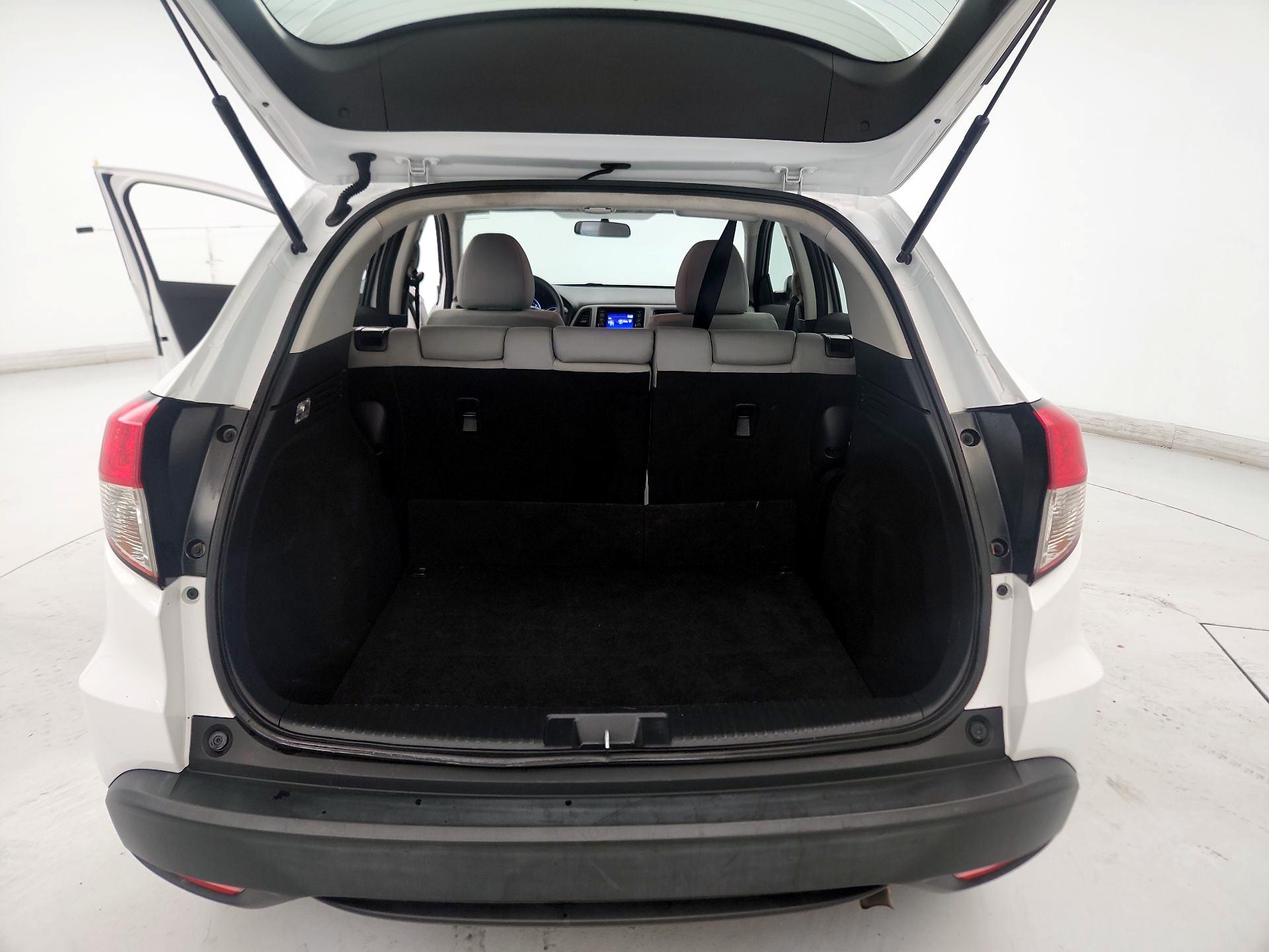 Thumbnail: 2021 Honda HR-V - 19