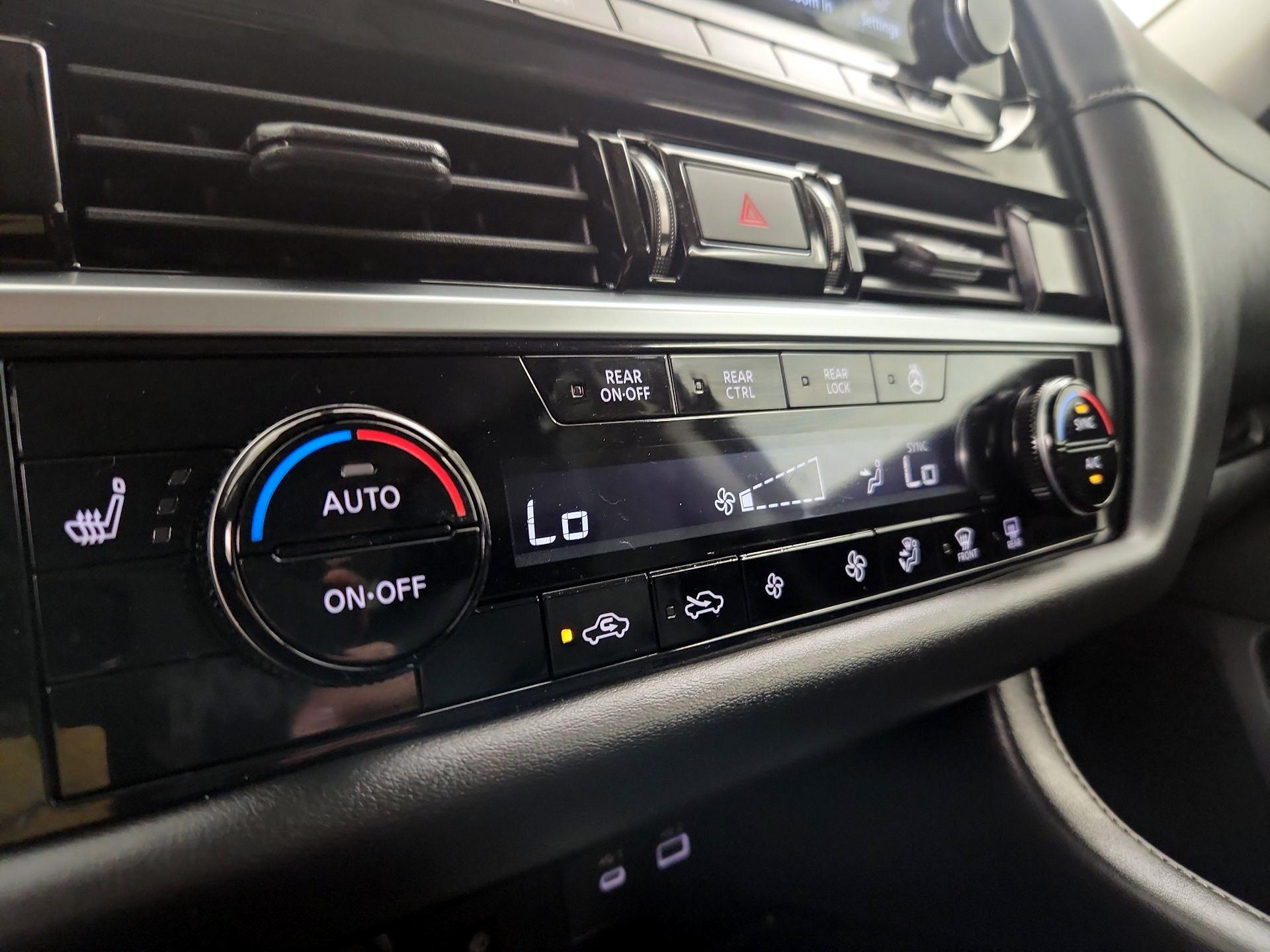 Thumbnail: 2023 Nissan Pathfinder - 16