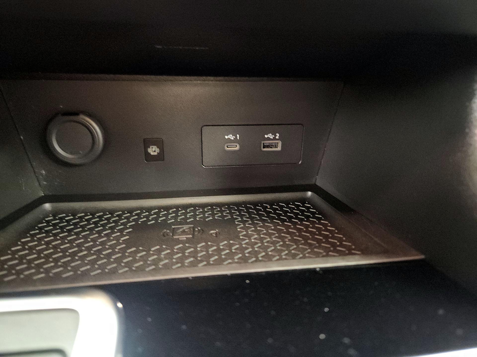 Thumbnail: 2023 Nissan Pathfinder - 18