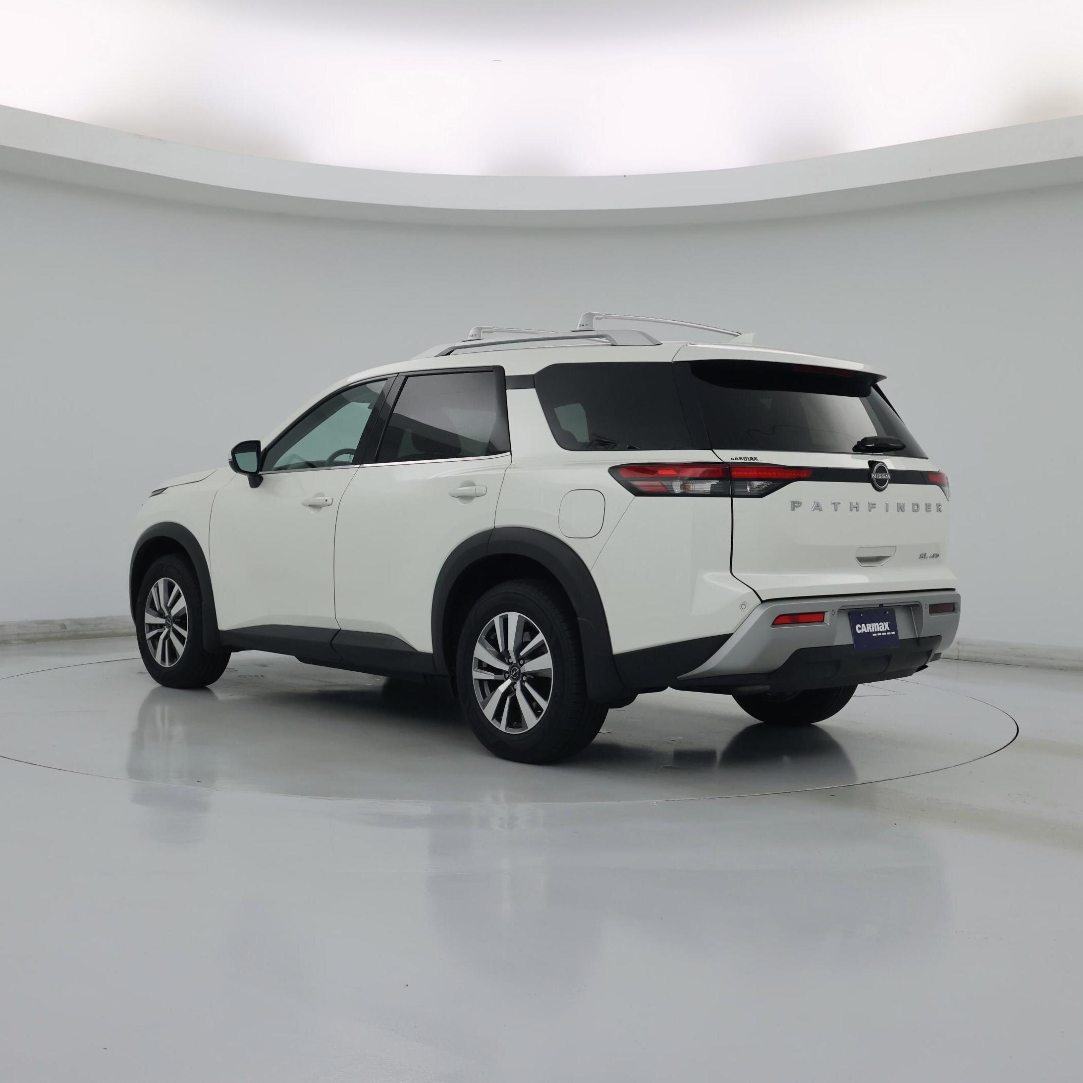 Thumbnail: 2023 Nissan Pathfinder - 2