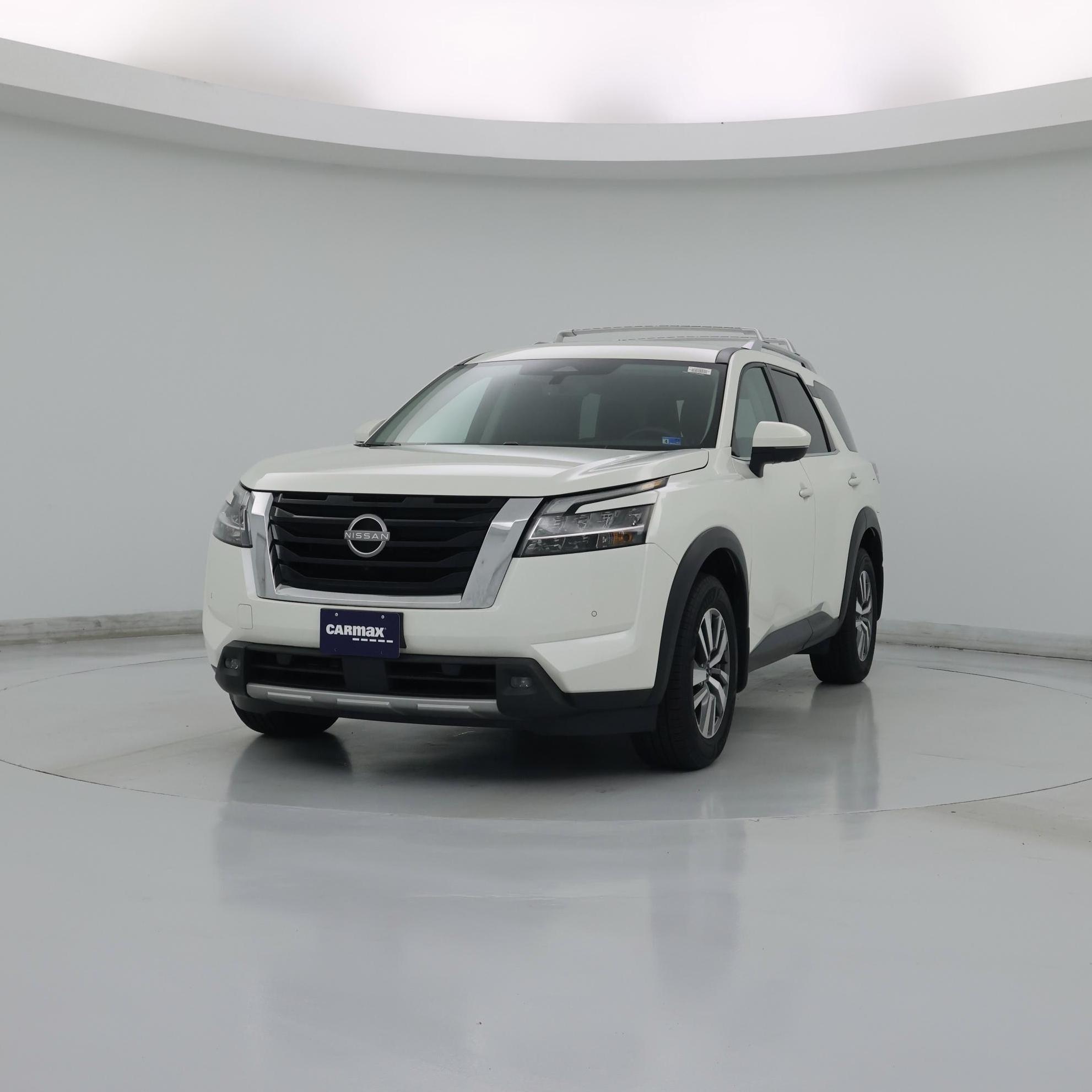 Thumbnail: 2023 Nissan Pathfinder - 4