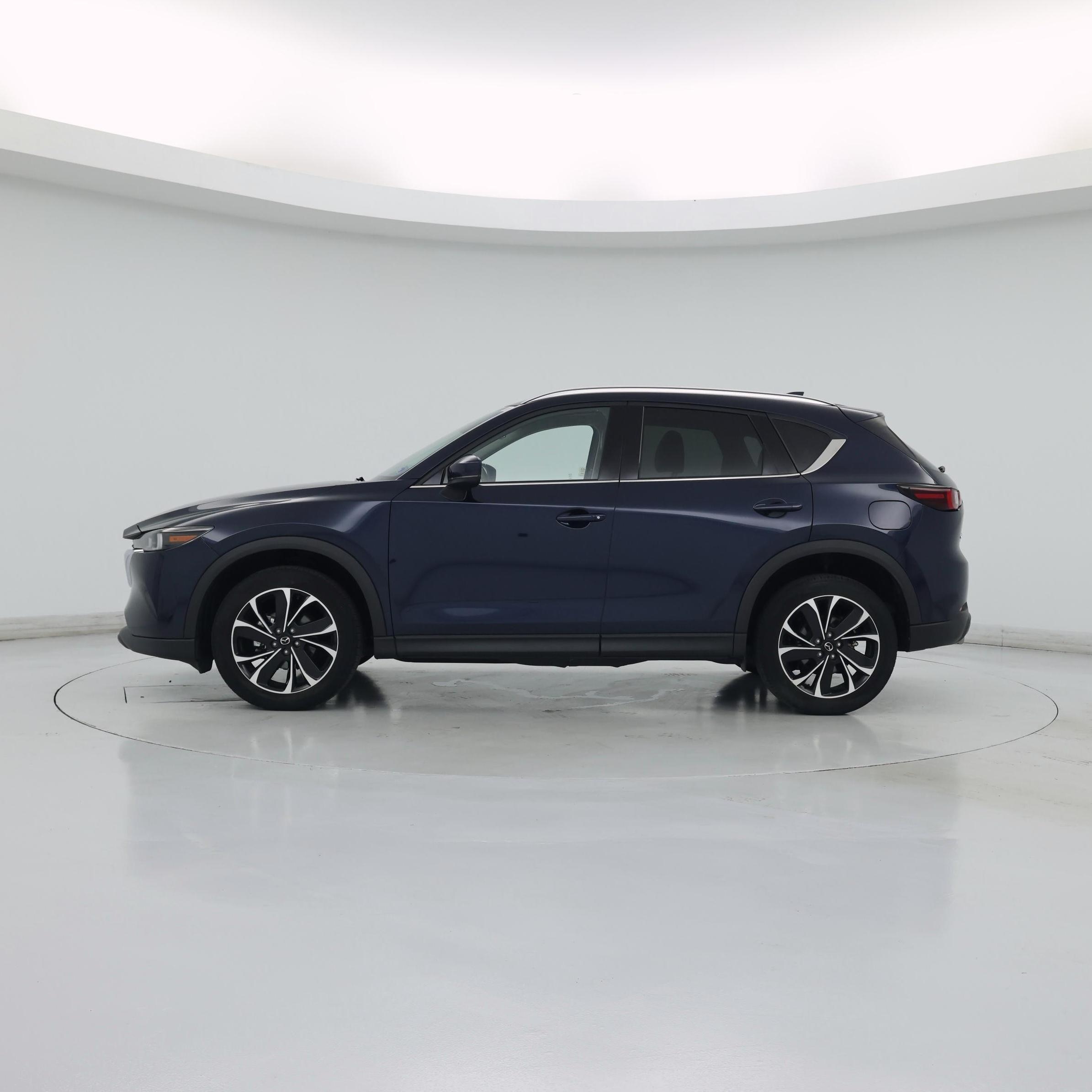 Thumbnail: 2023 Mazda CX-5 - 3
