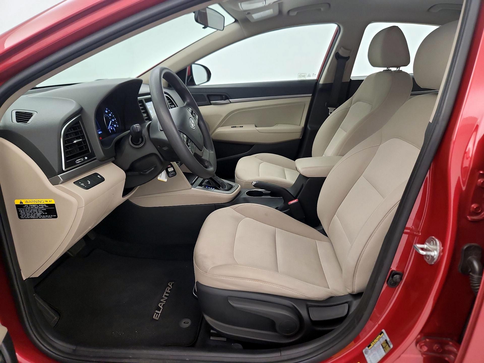 Thumbnail: 2018 Hyundai Elantra - 11