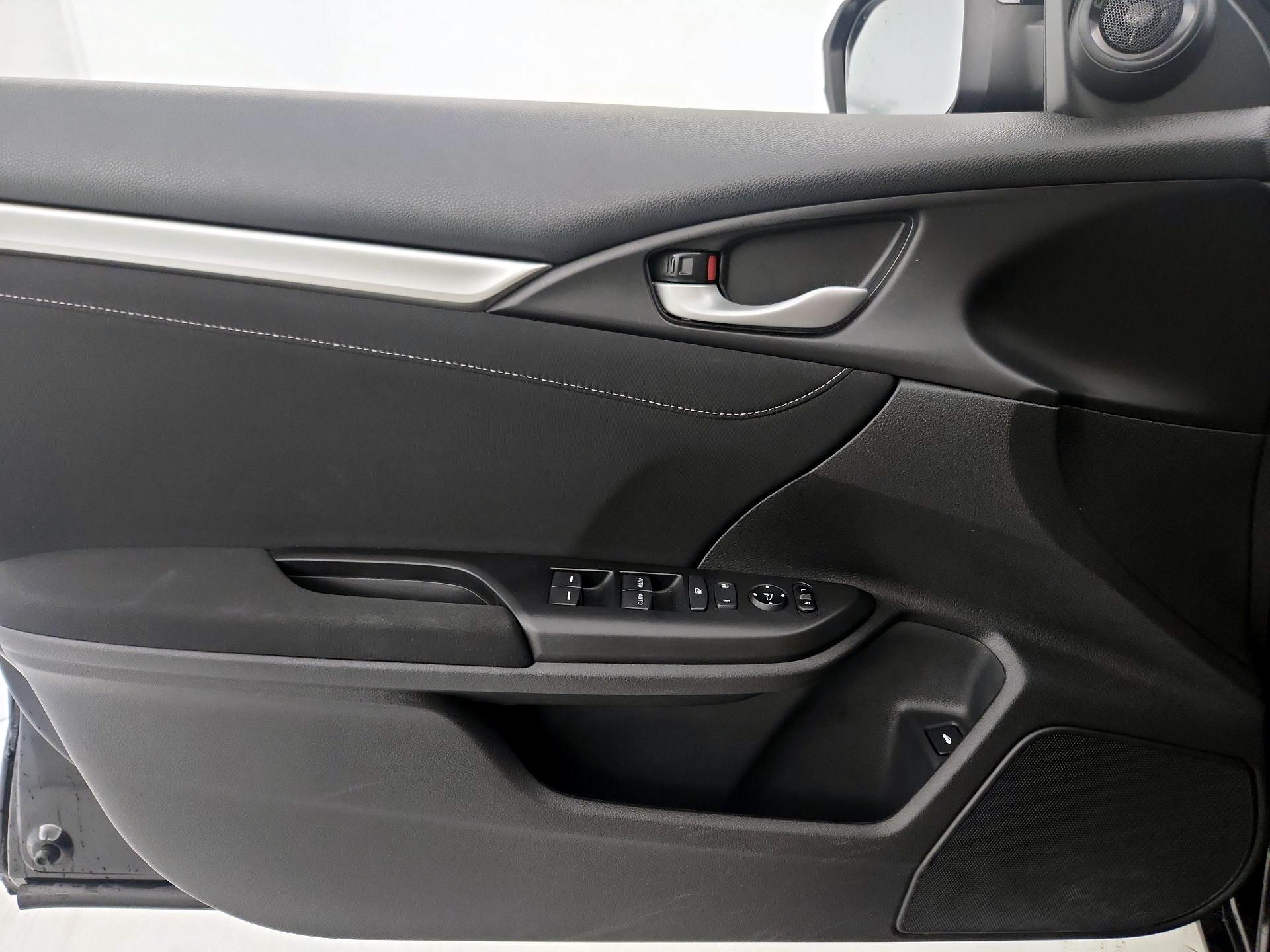 Thumbnail: 2019 Honda Civic - 12