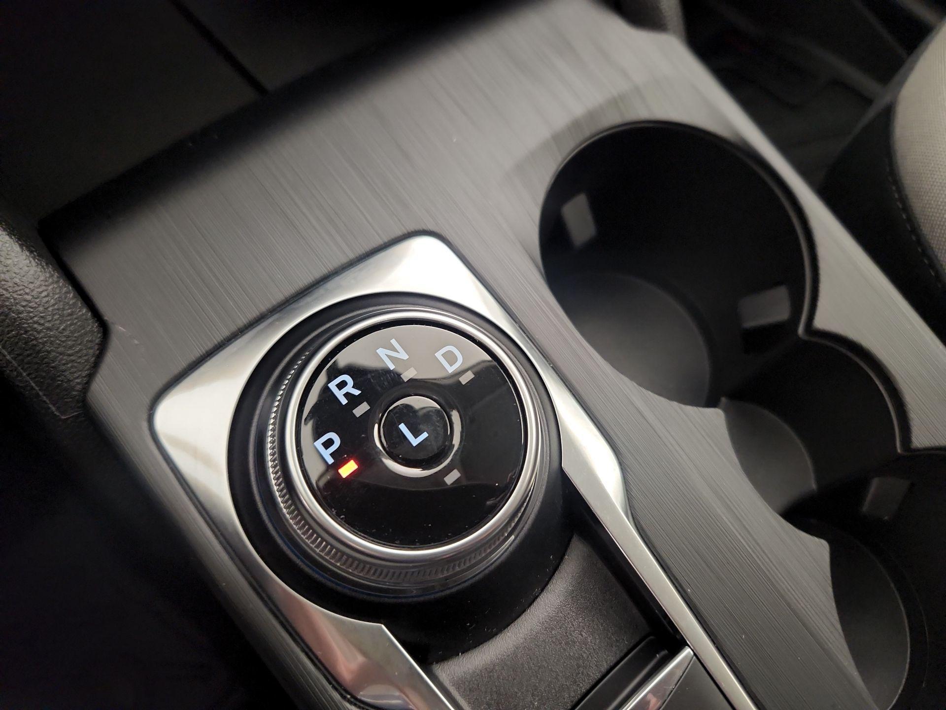 Thumbnail: 2022 Ford Escape - 17