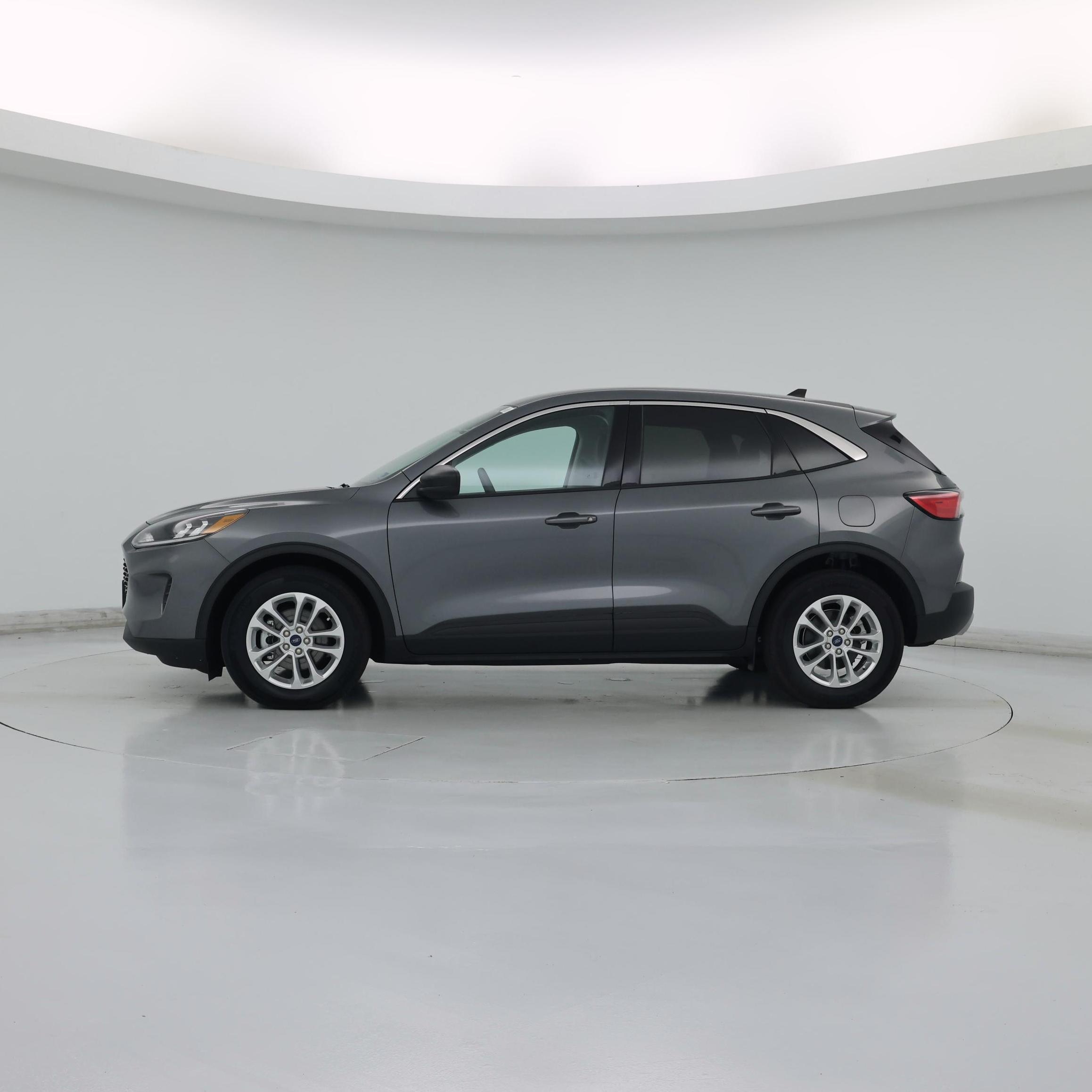 Thumbnail: 2022 Ford Escape - 3