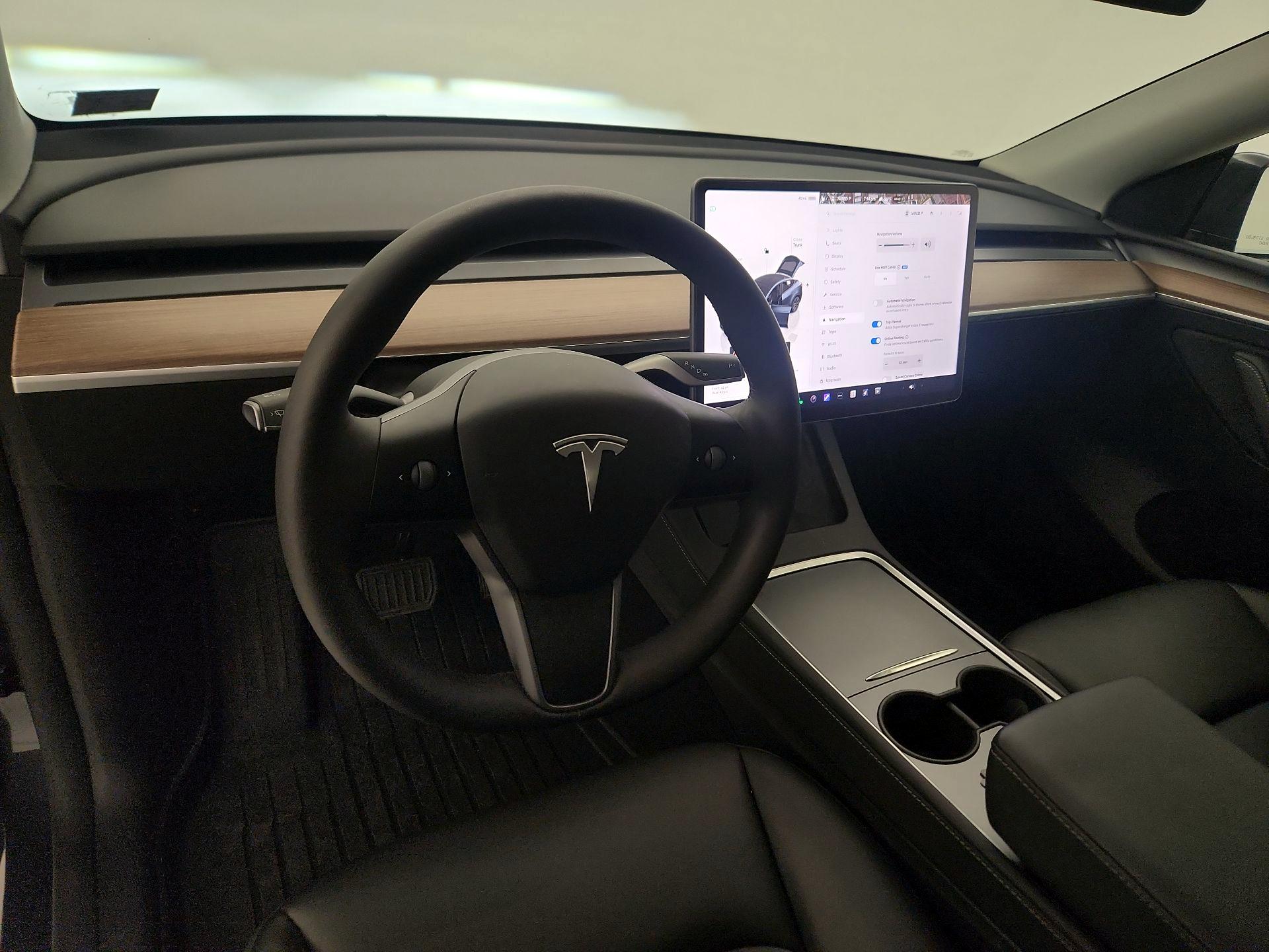 Thumbnail: 2024 Tesla Model Y - 9