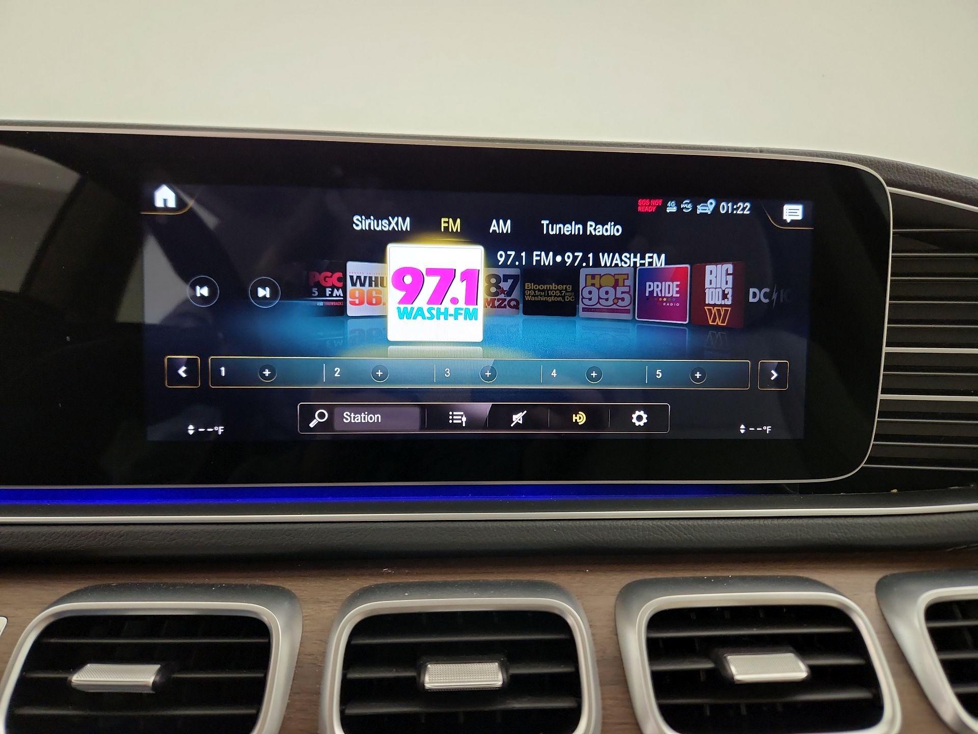 Thumbnail: 2022 Mercedes-Benz GLS - 16